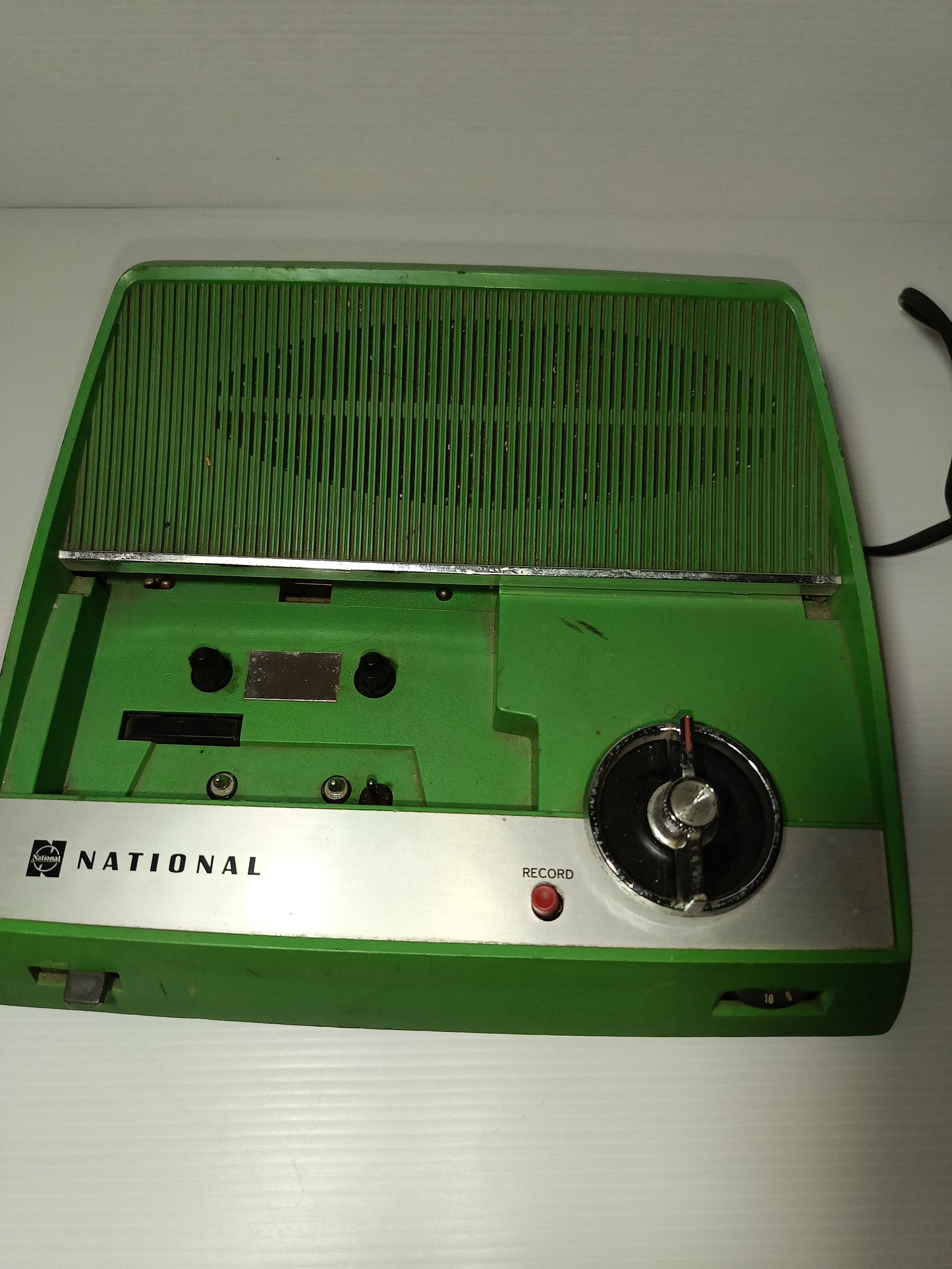 Registratore/Lettore Musicassette National RQ-206S
Made in Japan Non funzionante