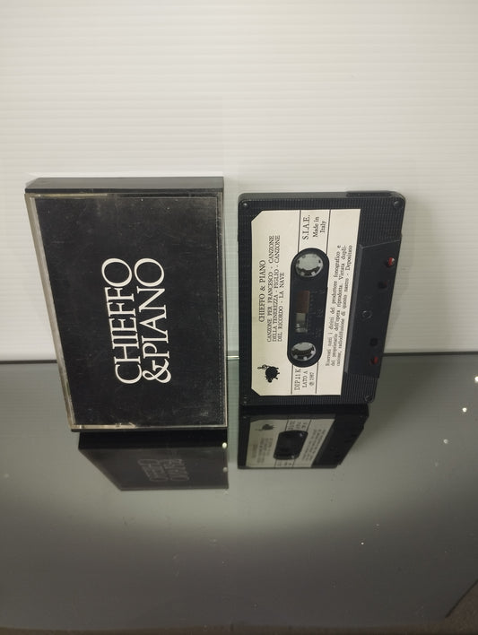Chieffo & Piano Musicassetta