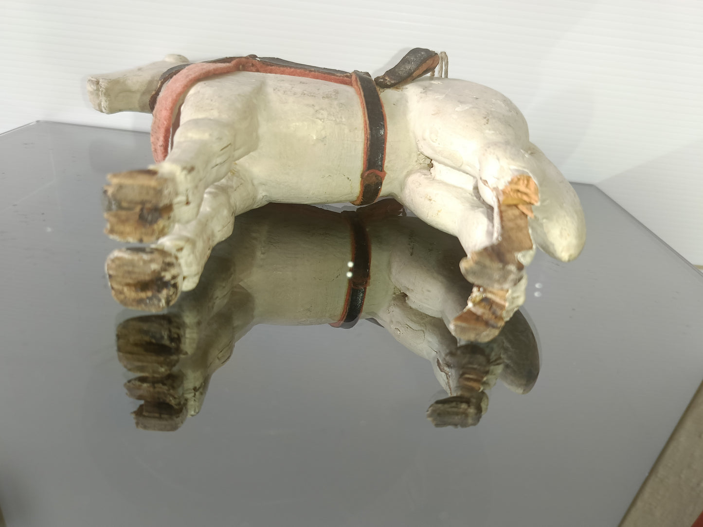 Antico Cavallo In Legno Da Restaurare