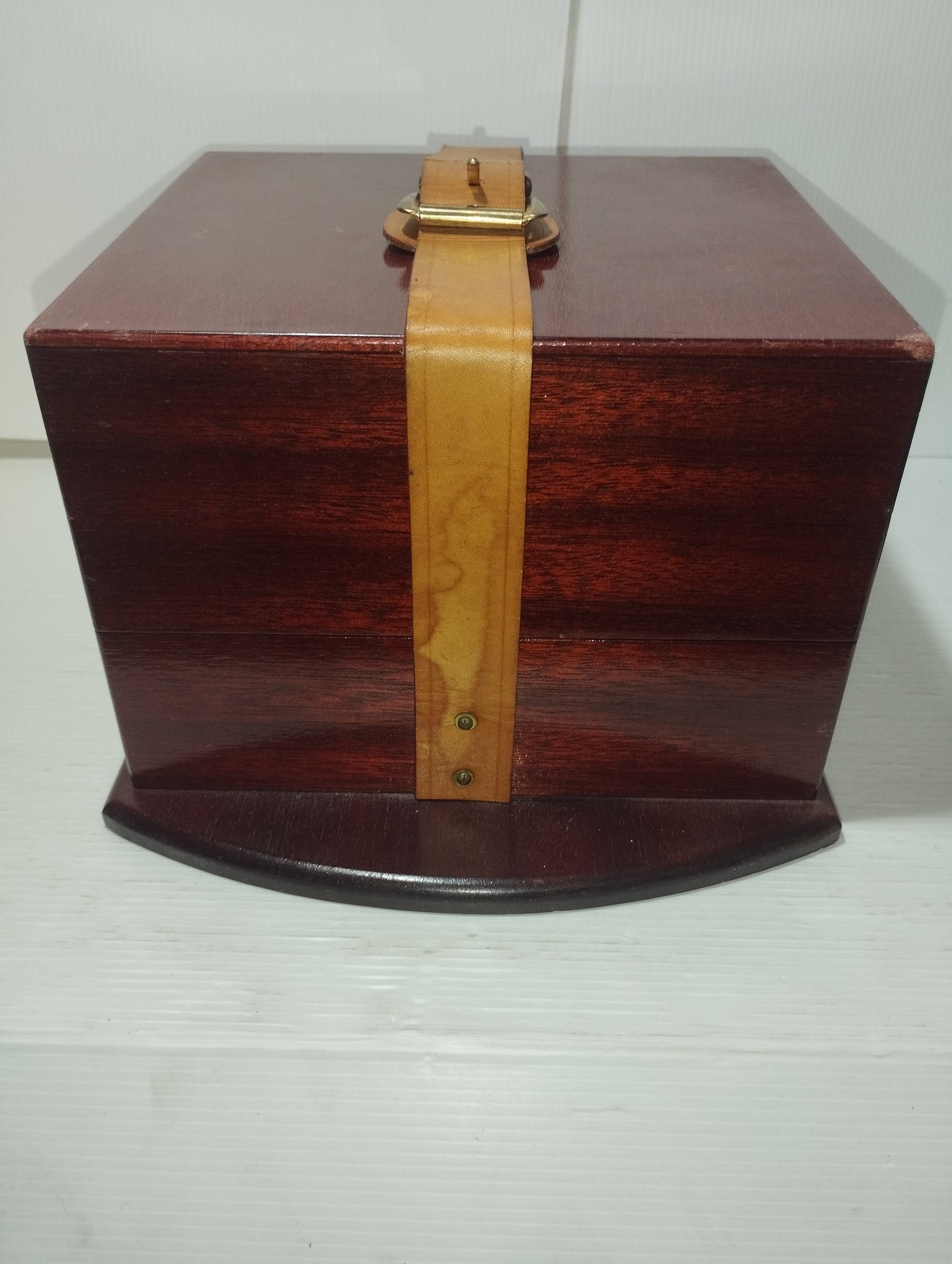 Cofanetto In Legno Ulysse Nardin Le Locle Suisse
Vintage