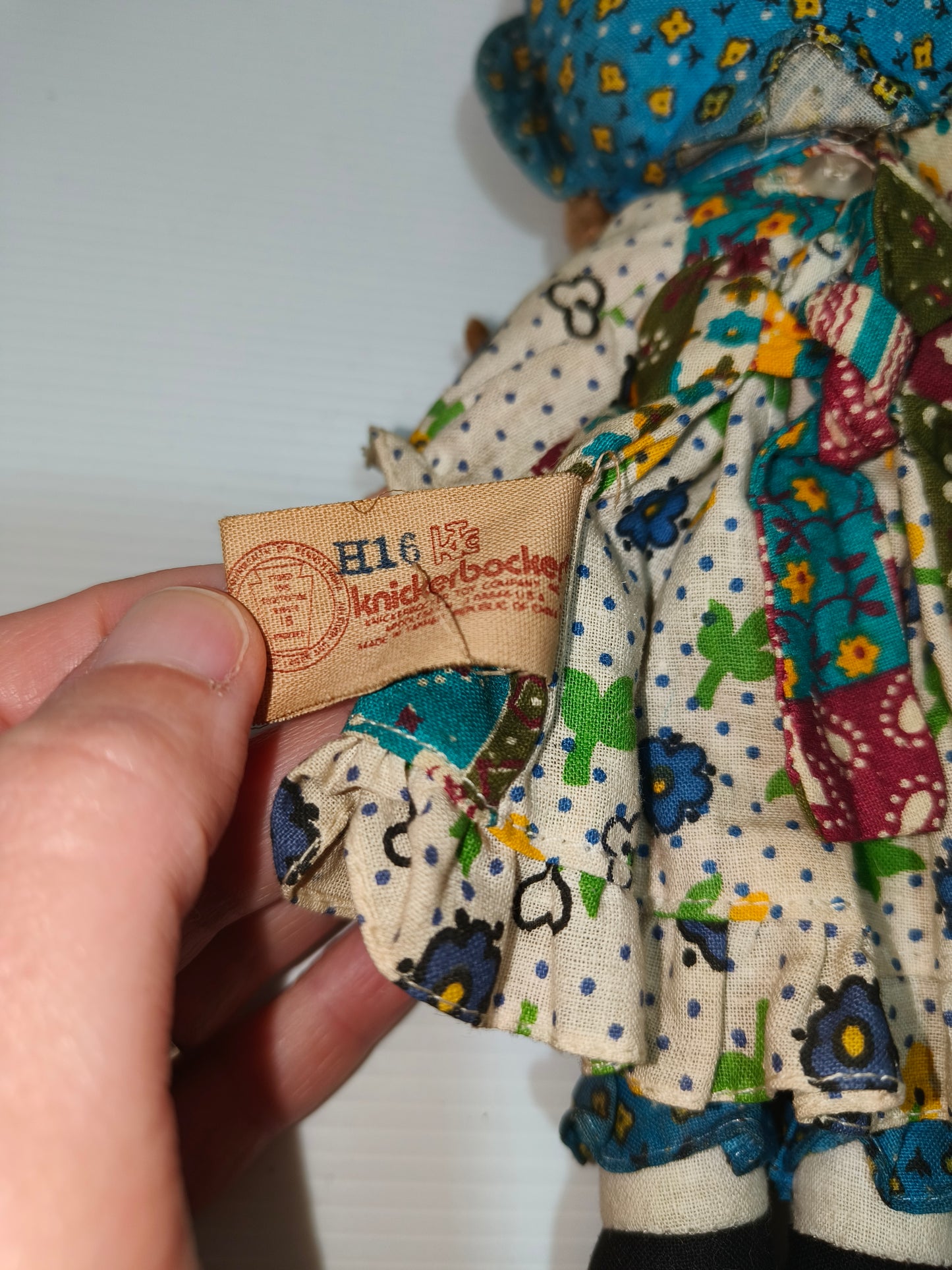 Bambola piccola Holly Hobbie, Knikerbocker anni 70 LEGGI