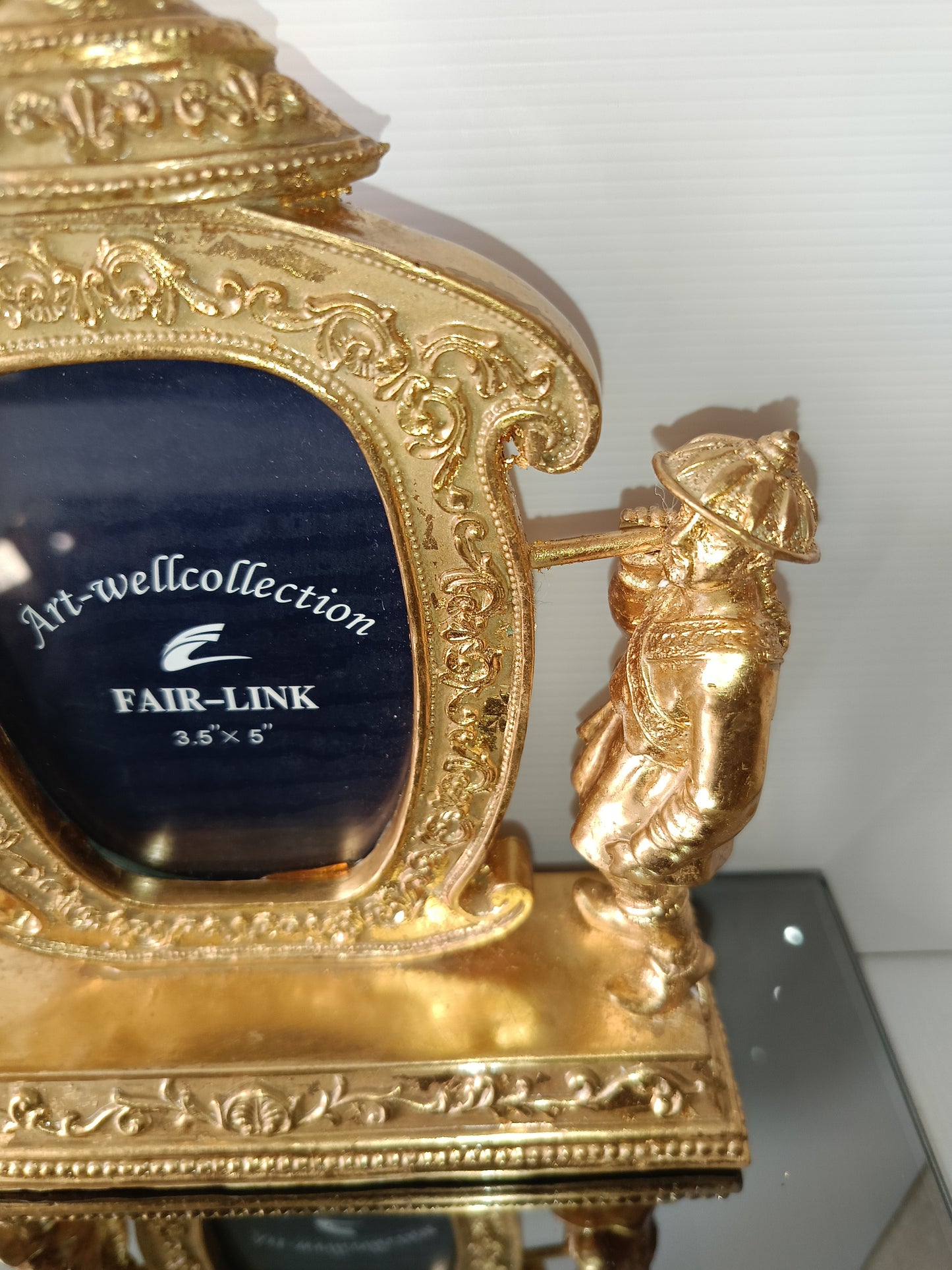 Portafoto Decorativo Stile Orientale In Resina Dorata