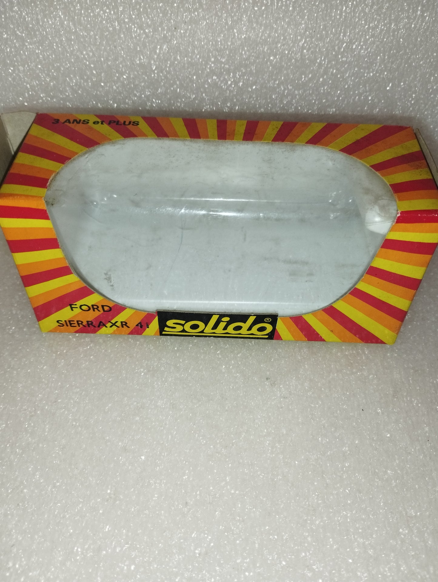 Ford Sierra XR 4i
Prodotta da Solido cod.n.1340
Metal Scala 1:43