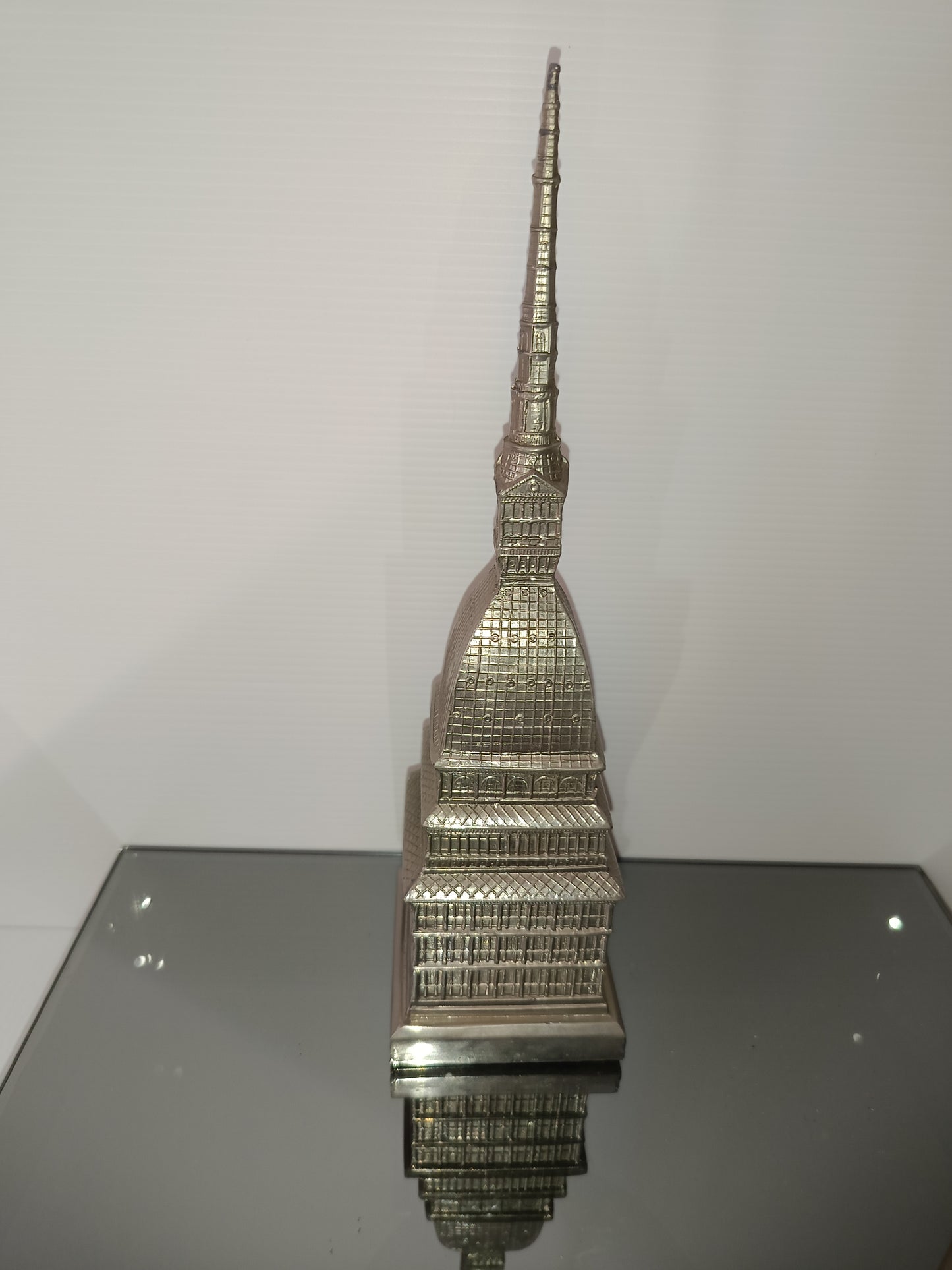 Souvenir Mole Antonelliana Torino Con Termometro In Metallo
Vintage