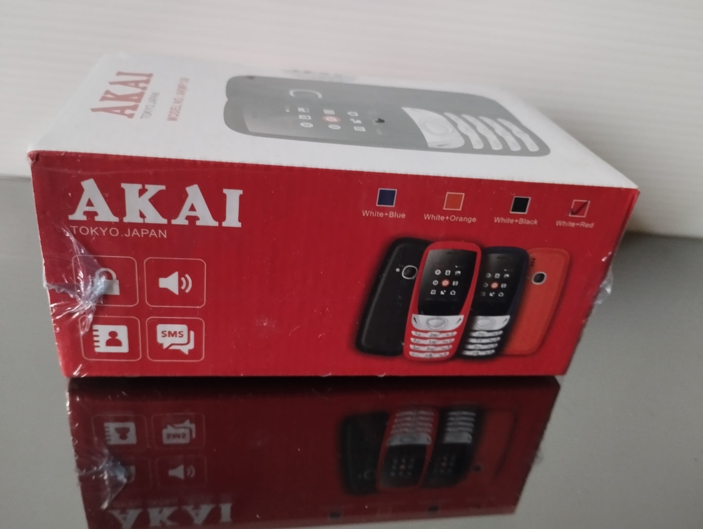 Akai Model AKMF 130 White Red sigillato