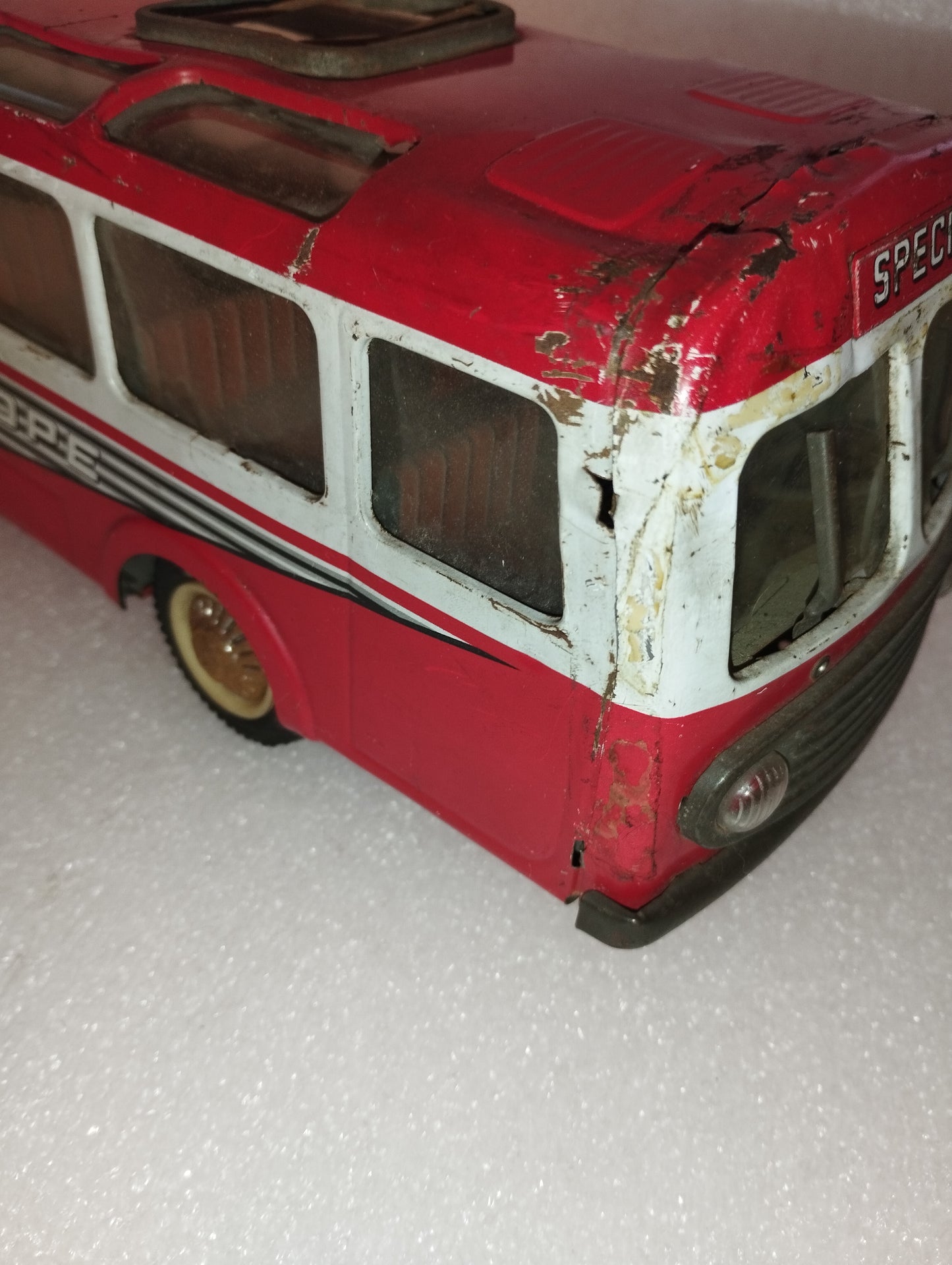 Transeurope Joustra In Latta A Frizione Vintage
Made in Francia