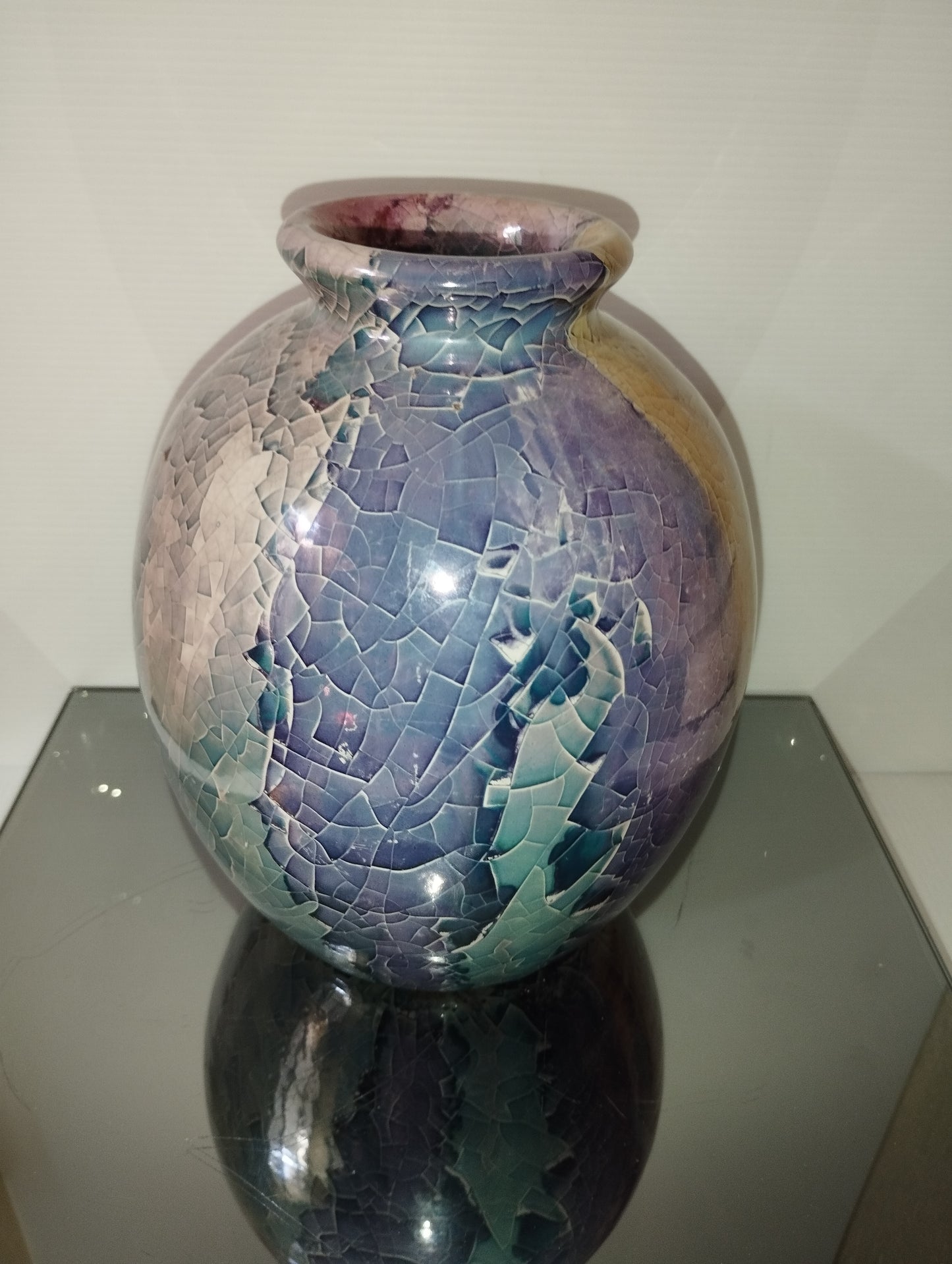 Vaso in ceramica con smalto craquelé