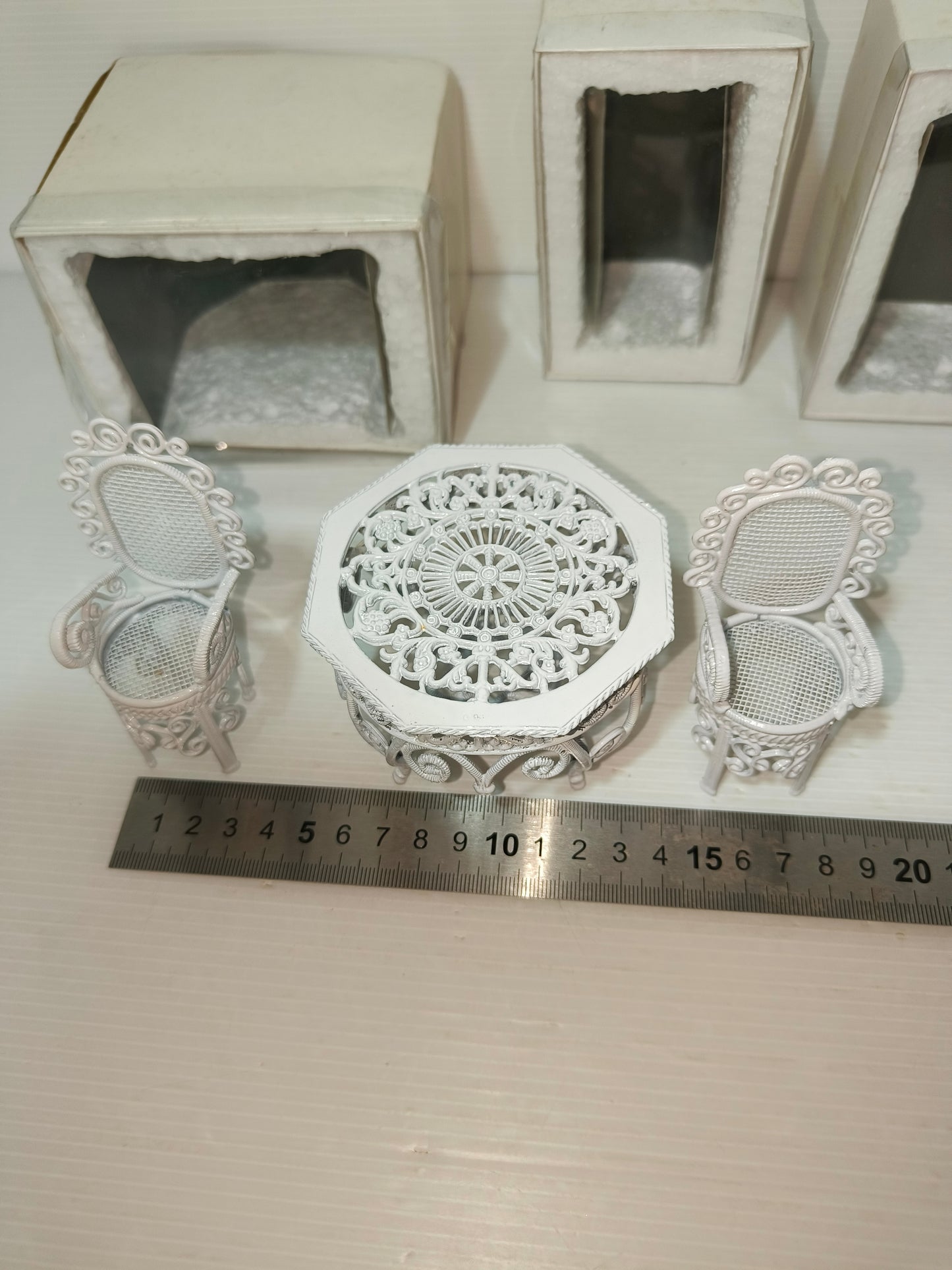 Mobili Casa Delle Bambole Scala 1:12, LEGGI