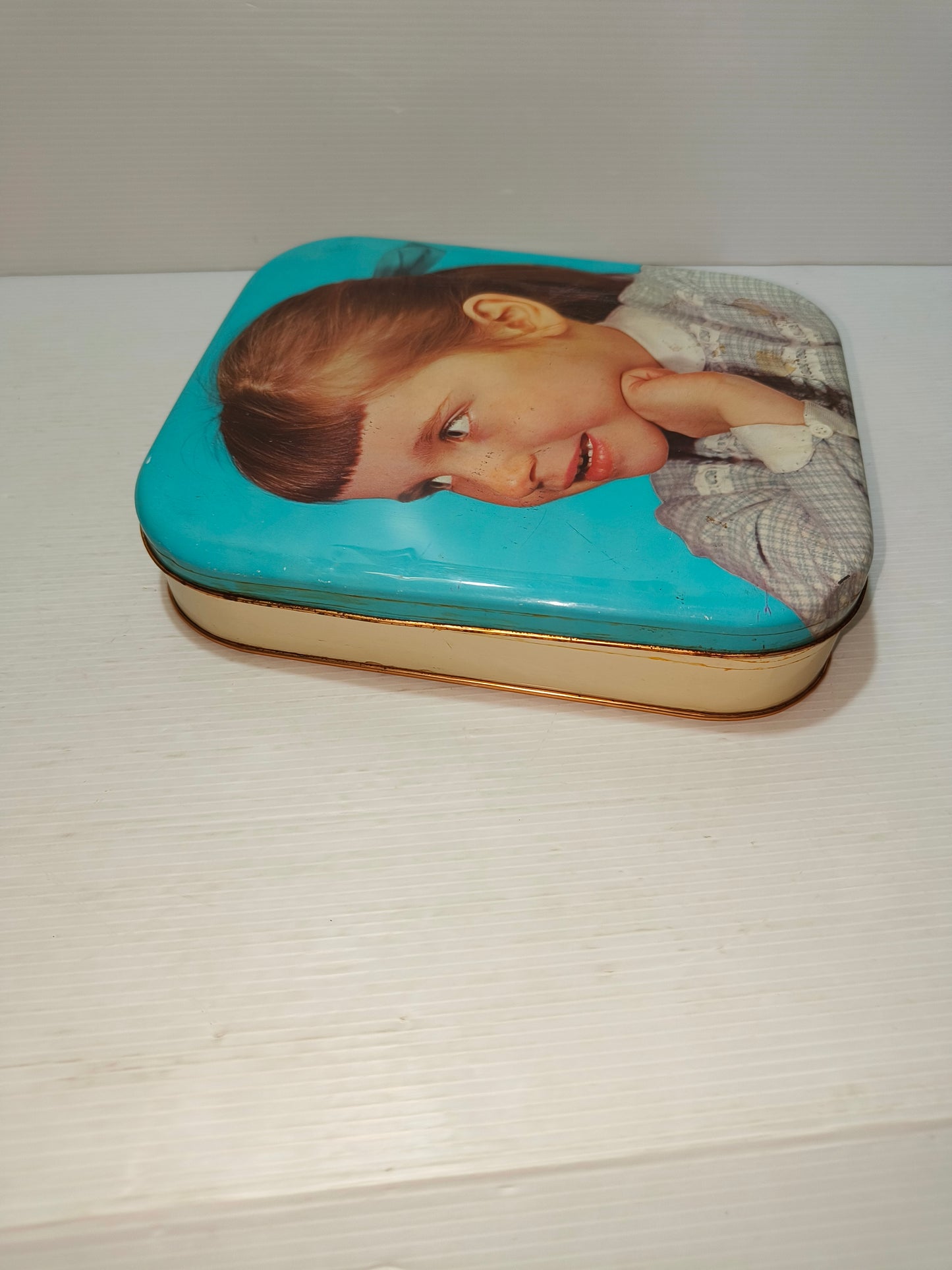 Scatola Latta Pernigotti anni 60, LEGGI