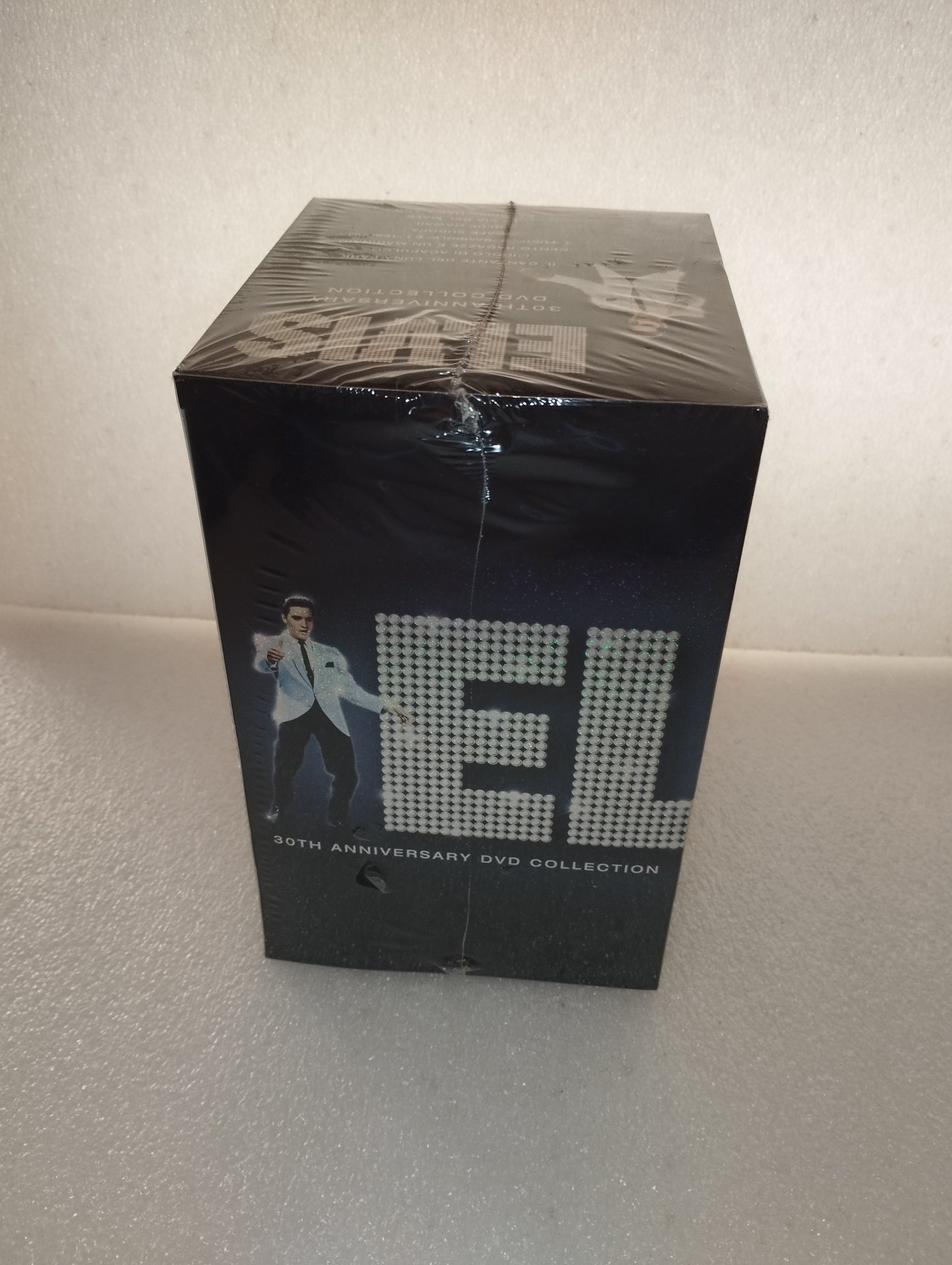 Elvis 30Th Anniversary 8 DVD Collection
Edito nel 2009 da Paramount