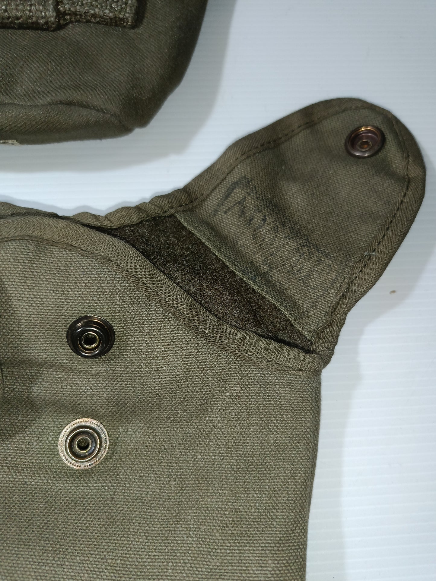 Lotto 6 Borselli/ Marsupio Militare per borraccia