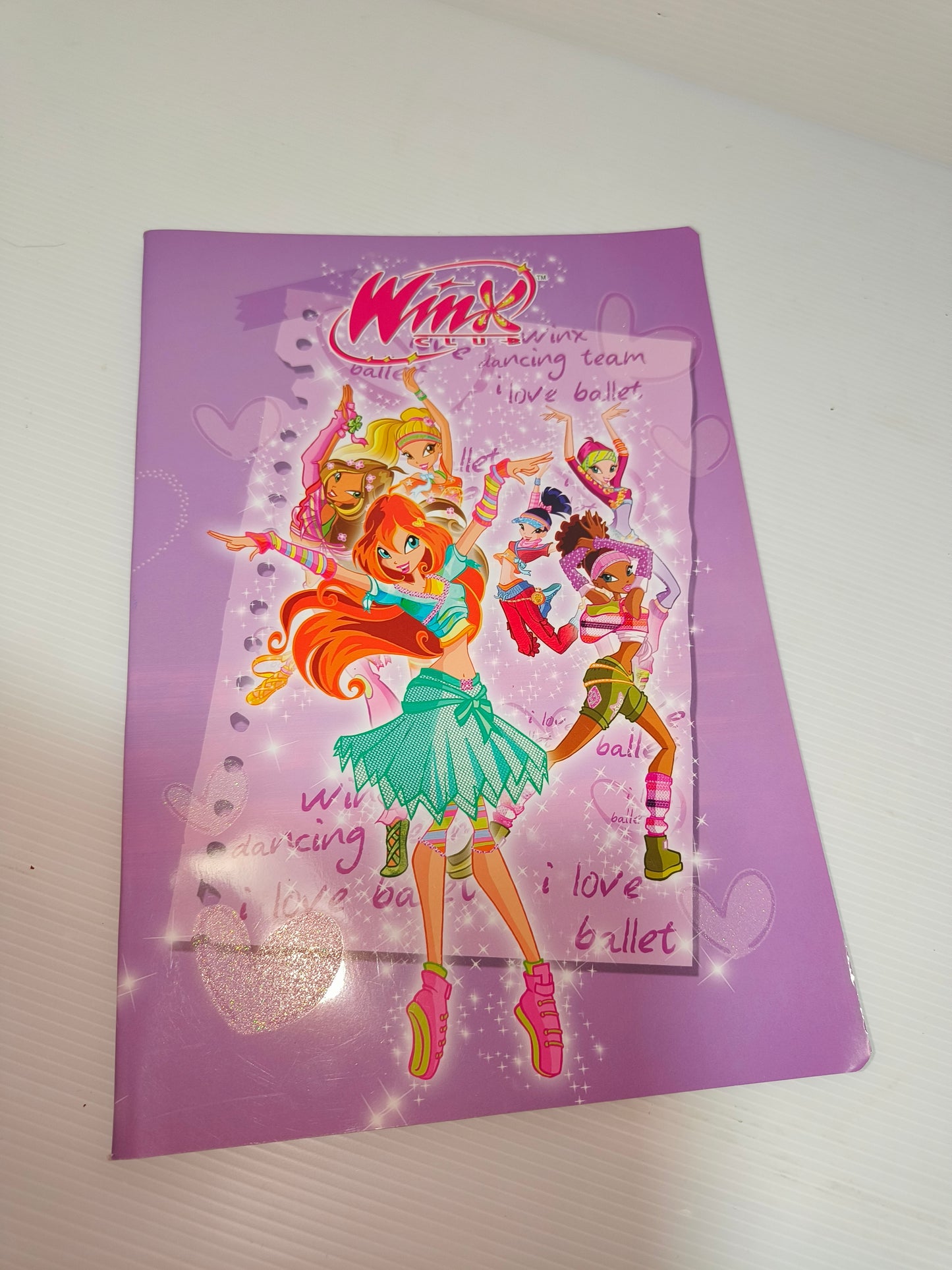 Lotto cancelleria Winx, LEGGI