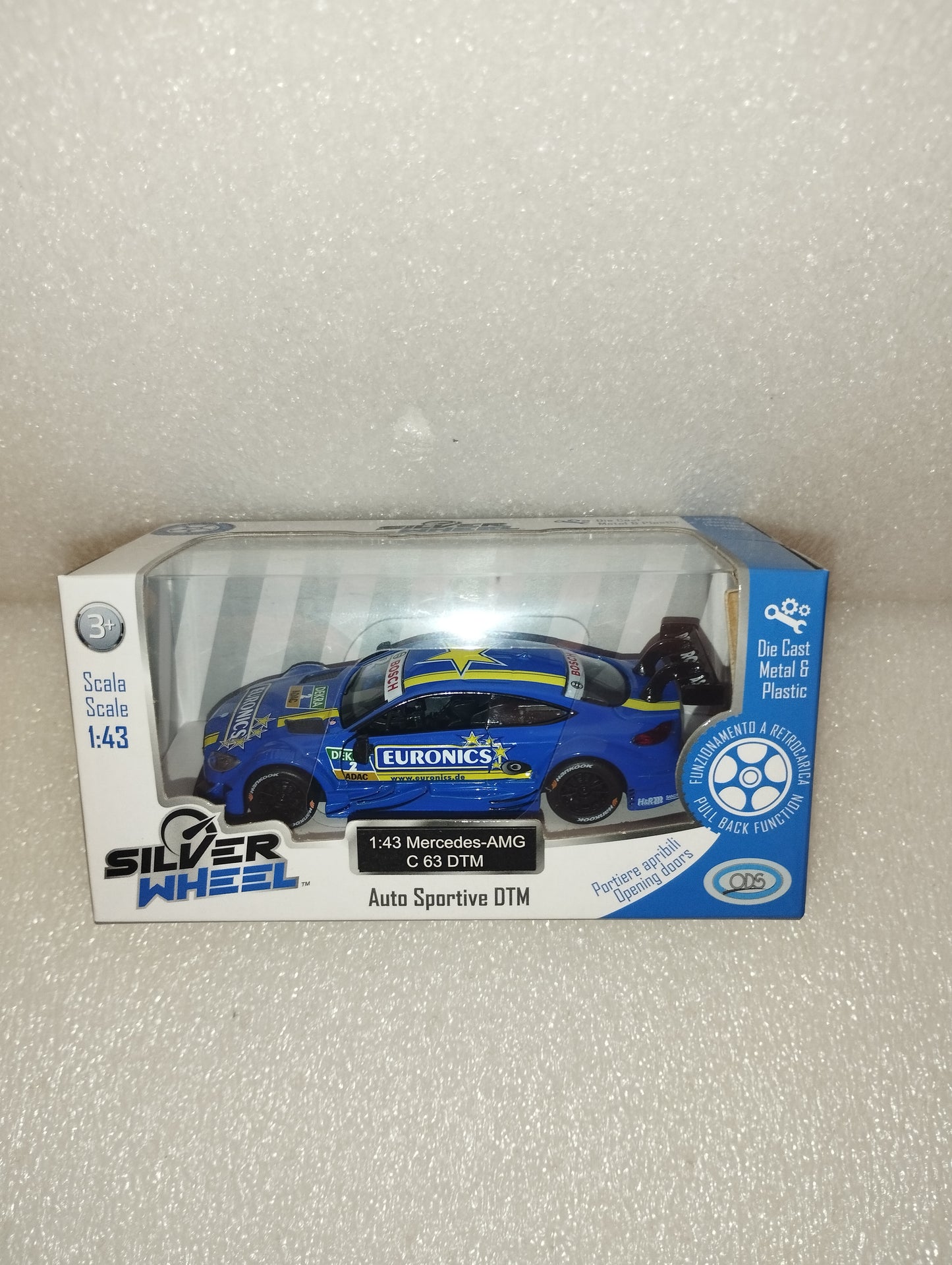 Mercedes -AMG C63 DTM
Scala 1:43 Silver Wheel