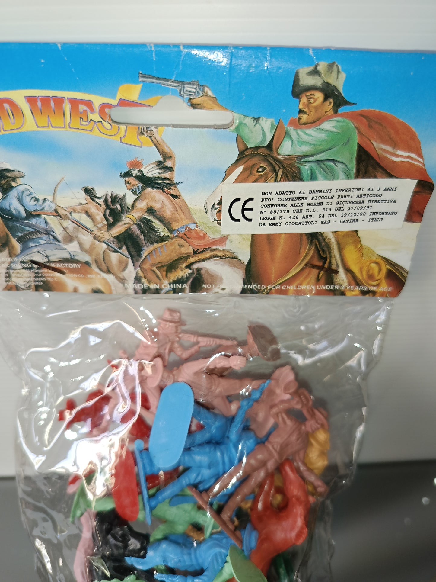 Soldatini Wild West In Plastica
Prodotti da Tak Shing
Vintage
