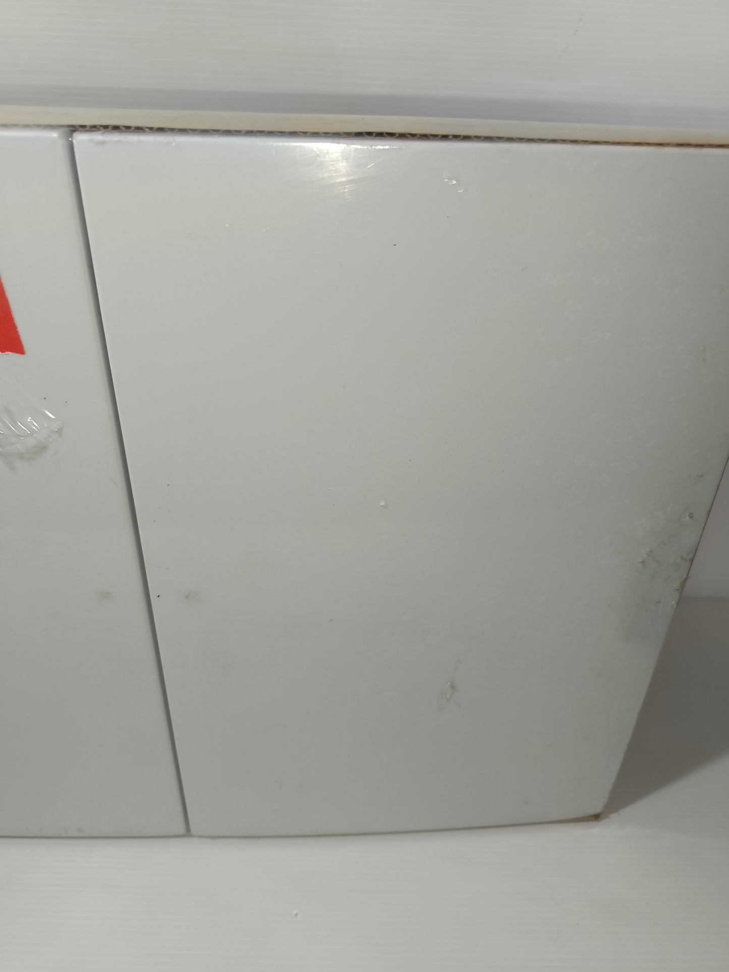 Armadietto Sonya Plastic Press Vintage
Il plastica termoindurente 2 ante