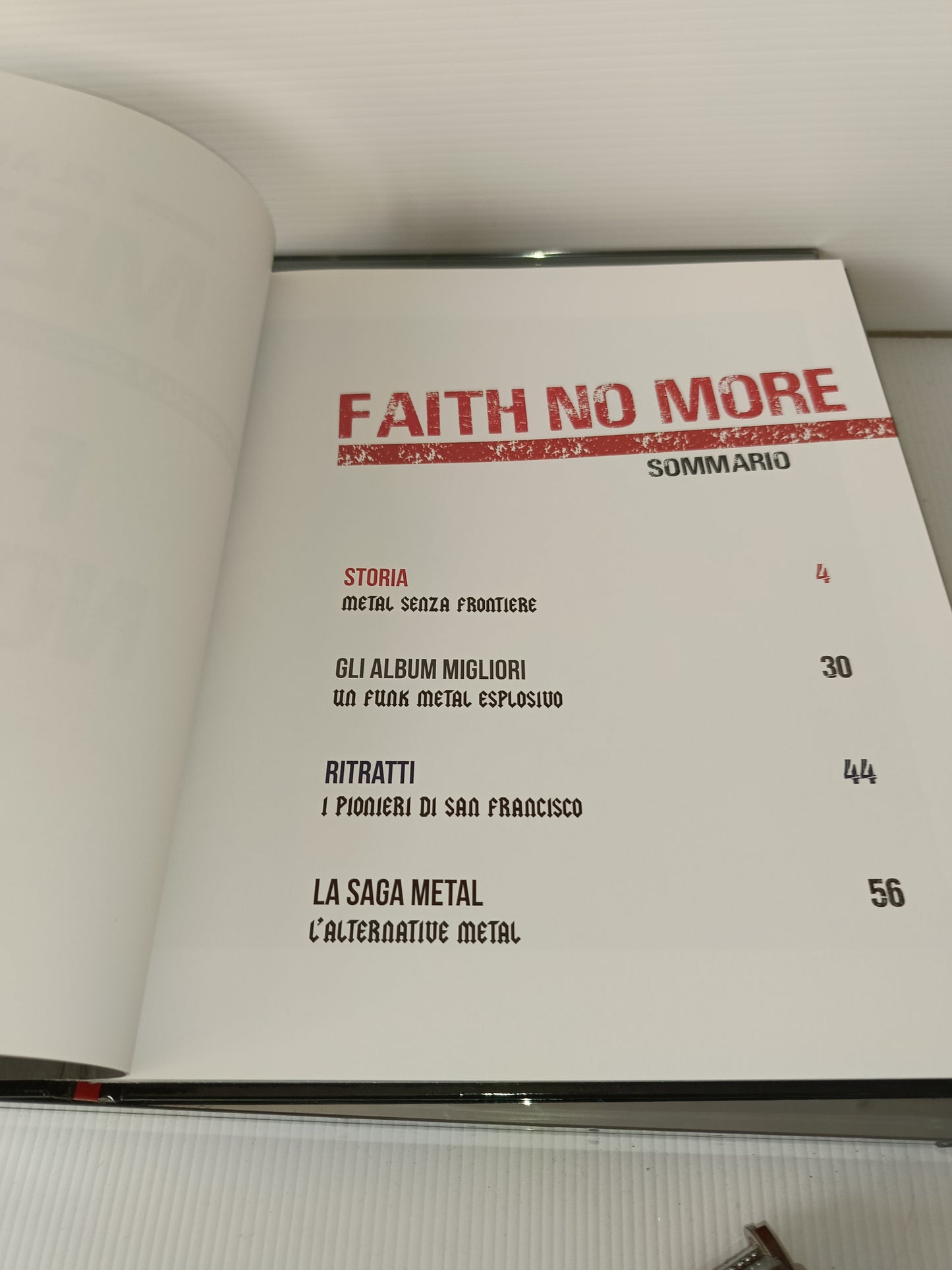 Faith No More Libro Serie Planet Metal
Hachette n.31