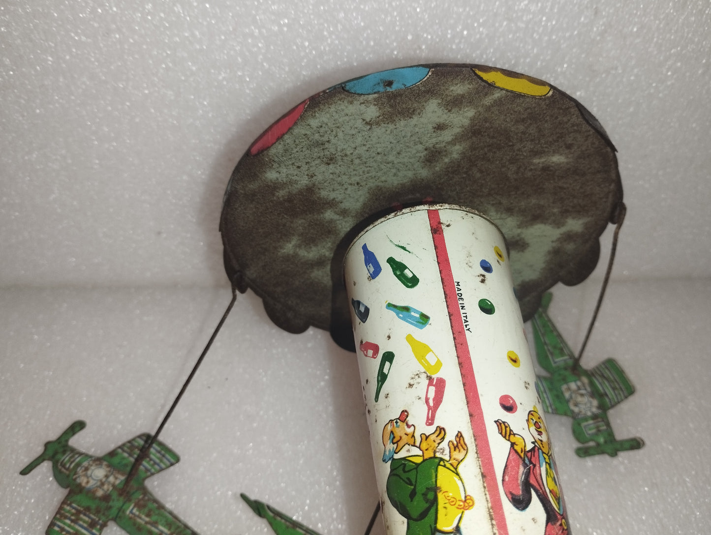 BELL Giostra In Latta
Anni 50
Made in Italy
Da Restaurare