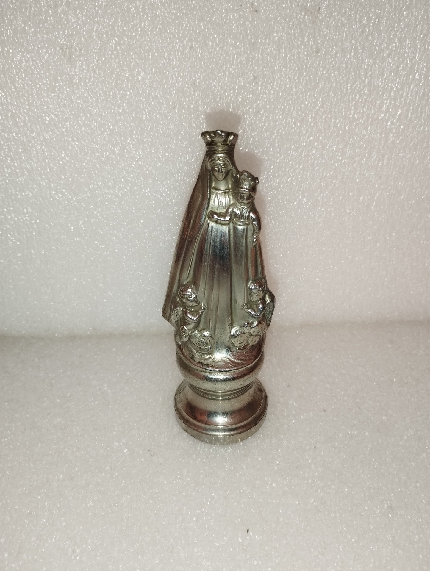Statuetta Madonna Con Bambino e Angioletti In Metallo argentato
Vintage