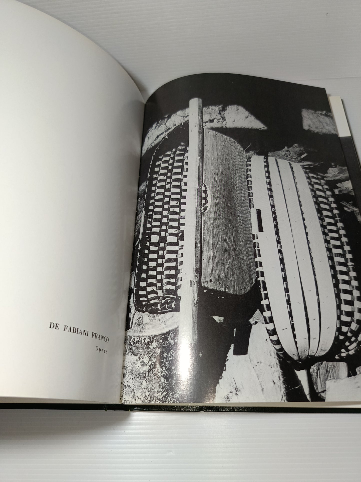 I Figli Dell'Arte Album Valsesiano 1979

Stampato nel 1980 da Edizioni Corradini