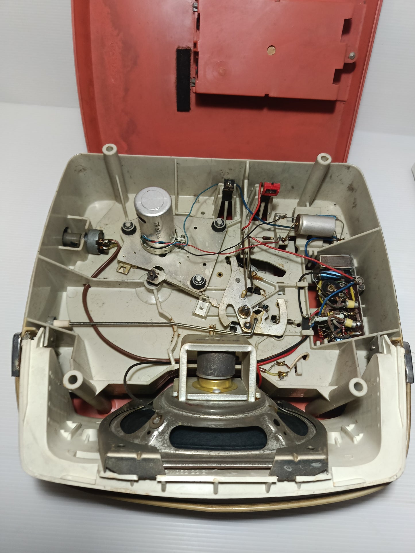 Philips AG9138 Mangiadischi
Anni 60
Non Funzionante da riparare