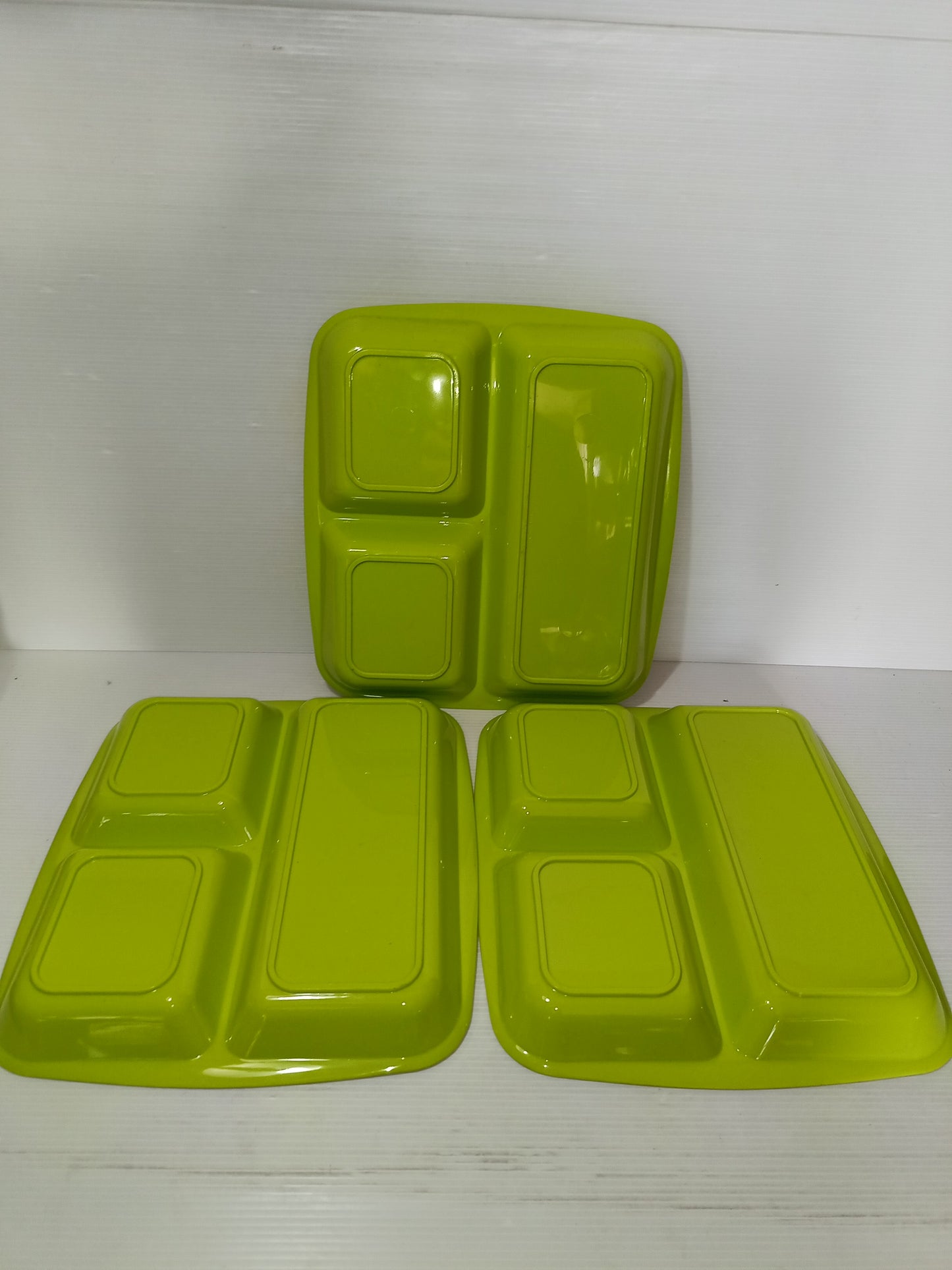3 Piatti A Scomparti
Style Upim Sport Market
In Plastica
Anni 70