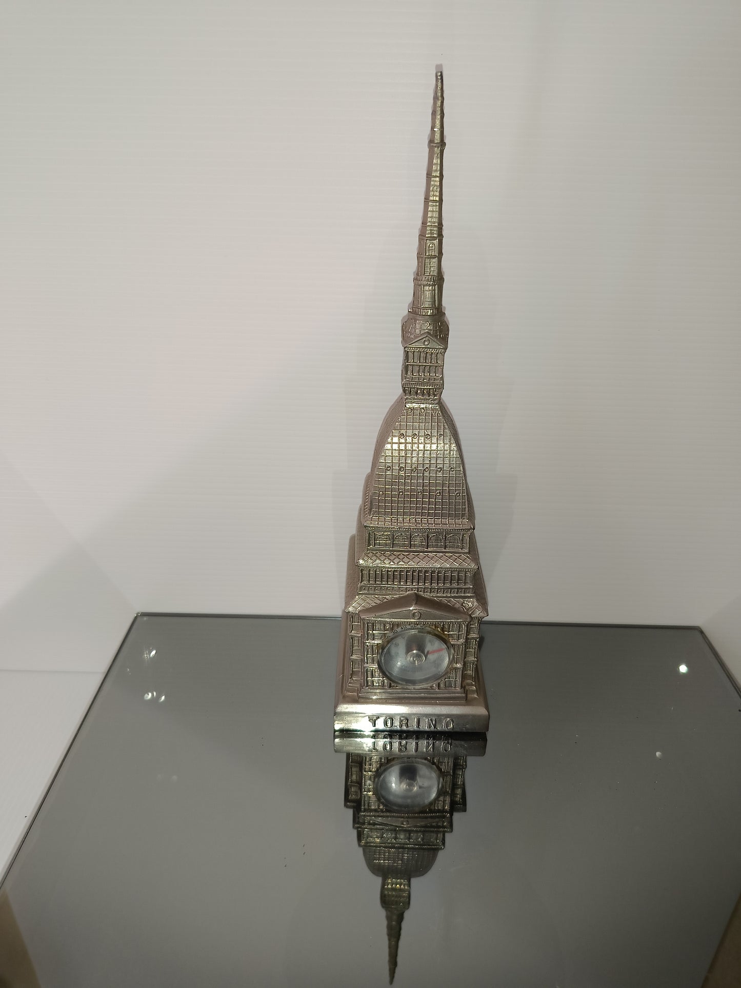 Souvenir Mole Antonelliana Torino Con Termometro In Metallo
Vintage