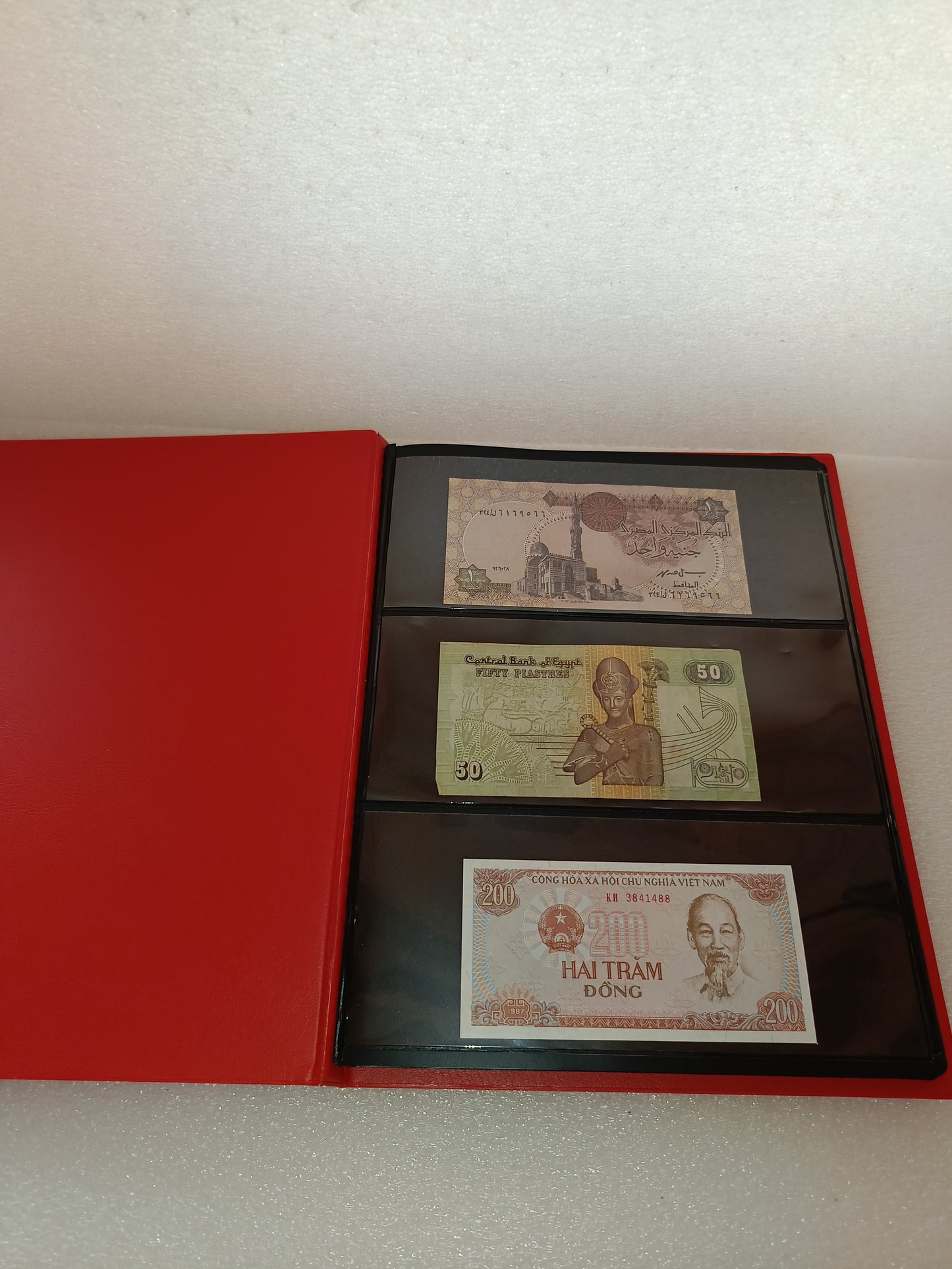 Collezione 50 Banconote Originali
Con album