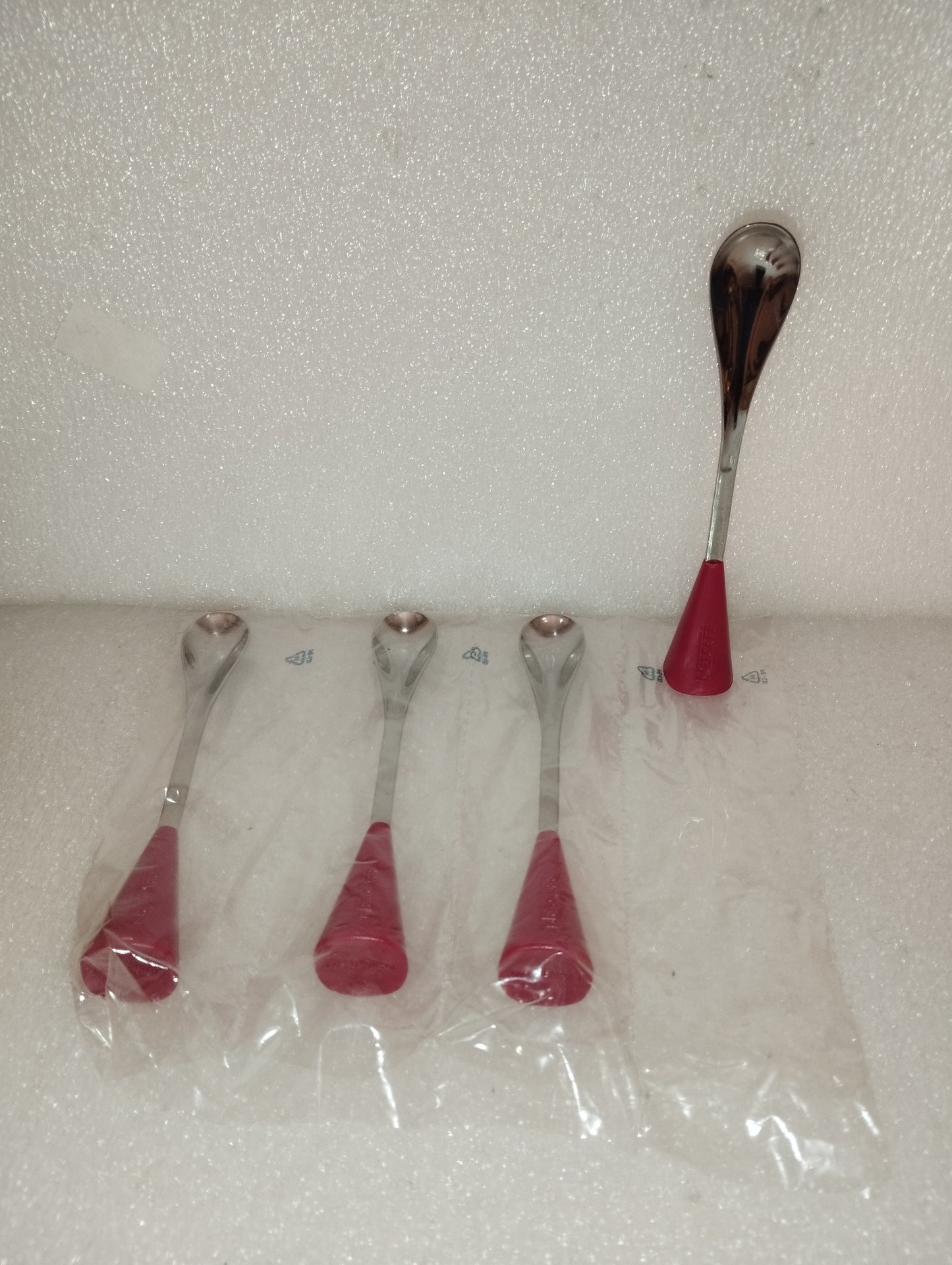 4 Cucchiaini Birillo Nescafé Design Makio Hasuike