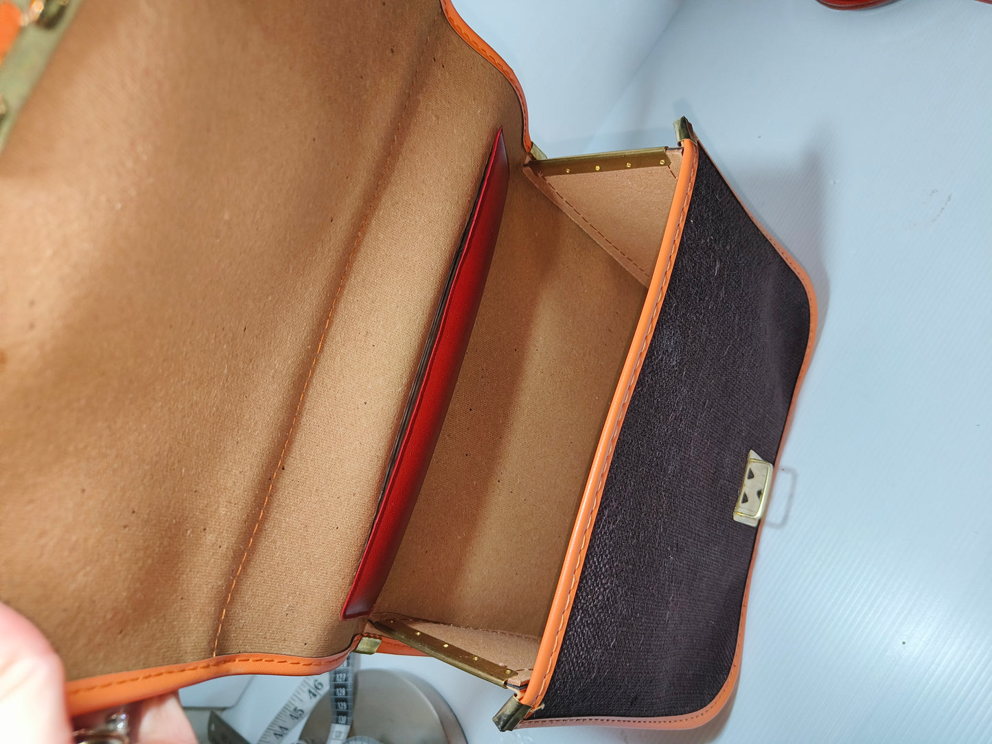 Panierino cestino d'epoca, LEGGI