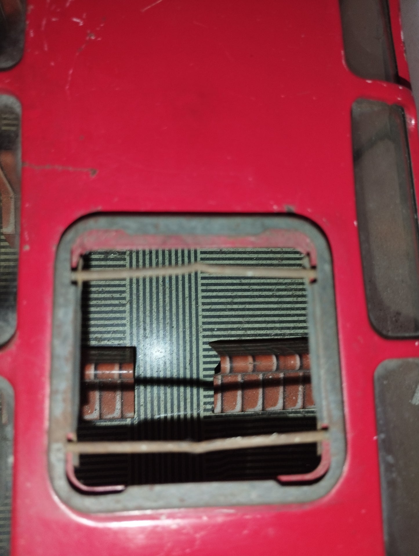 Transeurope Joustra In Latta A Frizione Vintage
Made in Francia