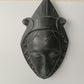 Maschera Africana In Ceramica
Misure 30 x 18 x 4 cm circa