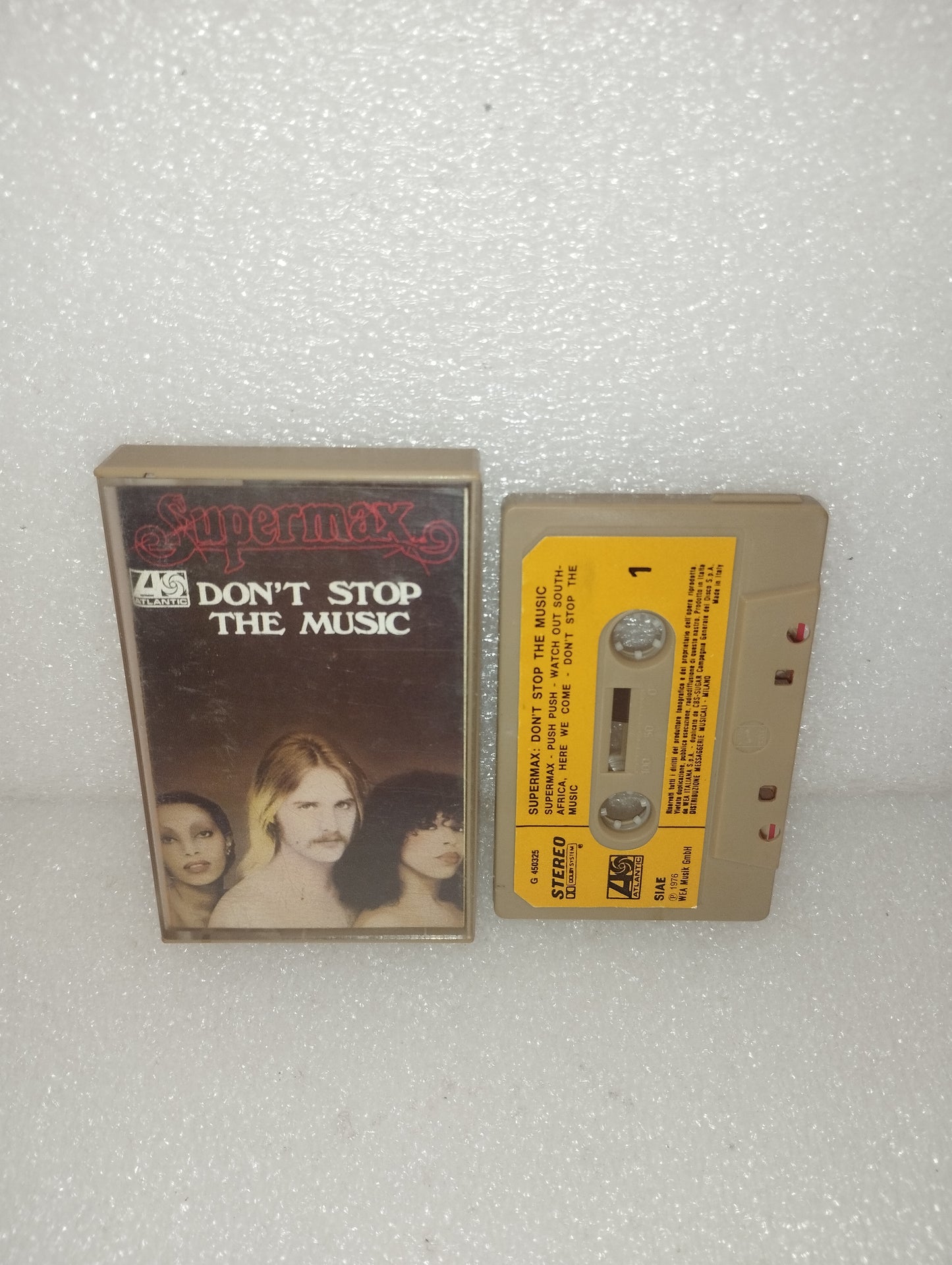 Don't Stop The Music Supermax Musicassetta
Edita nel 1976 da Atlantic Cod.G450325