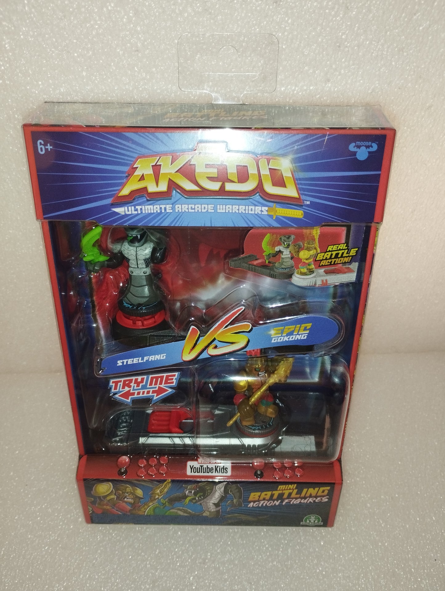 Akedo Steelfang vs Epic Gokong Giochi Preziosi