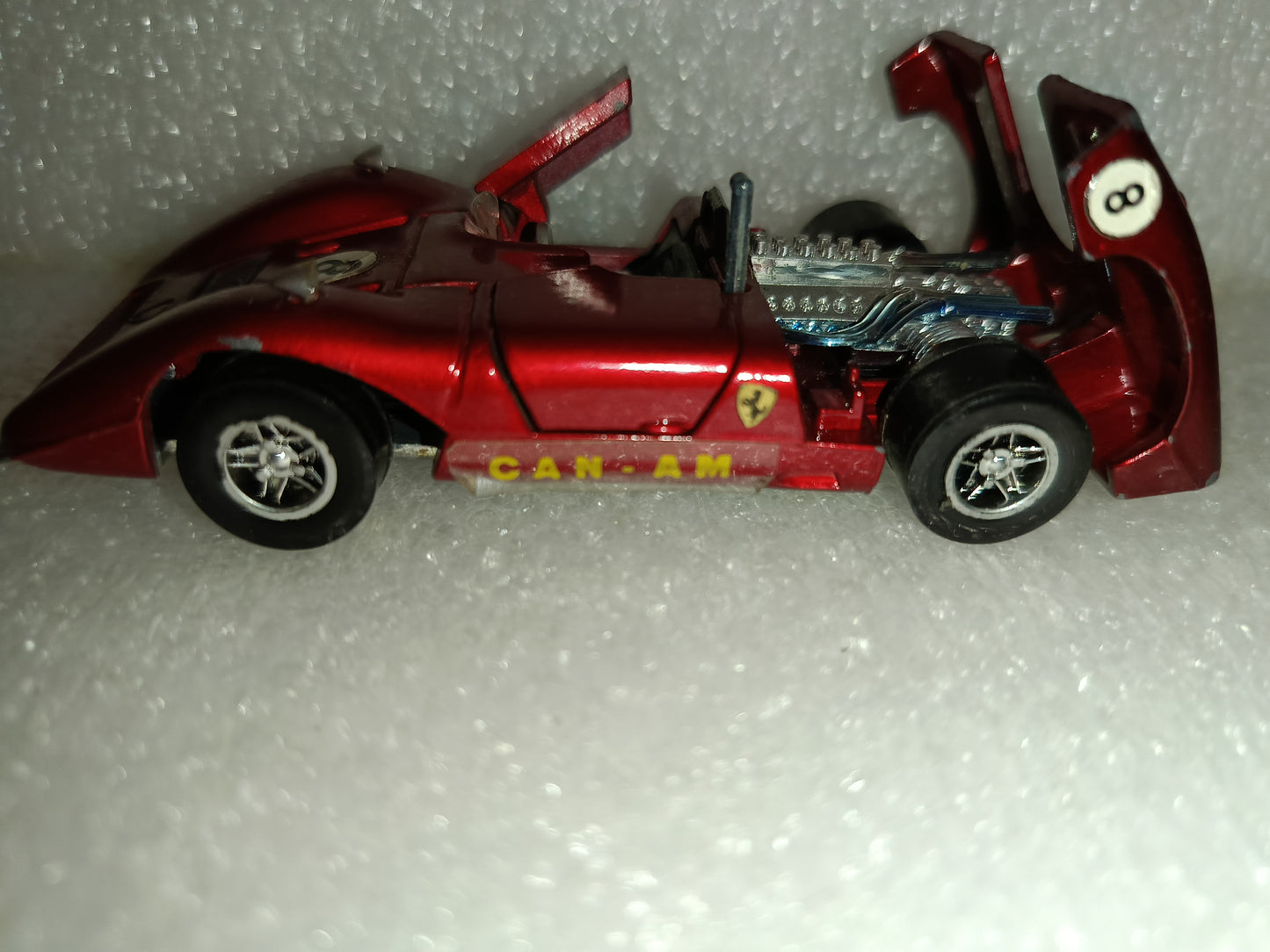 Ferrari Can Am Sputafuoco Hot Wheels Cod.6601
Scala 1:43