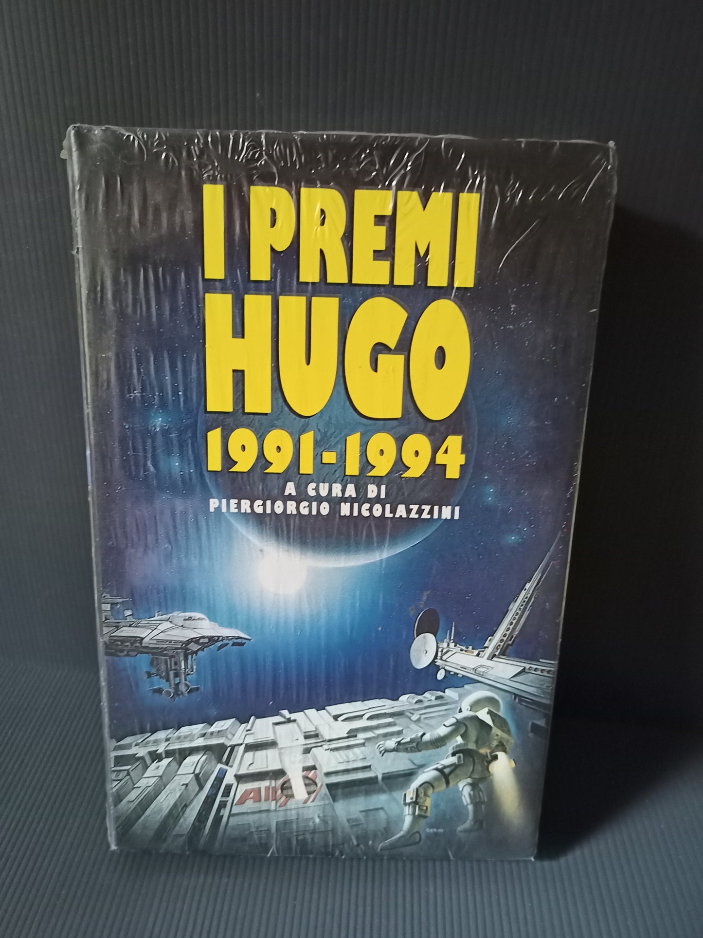 Libro I Premi Hugo 1991-1994, Euroclub Sigillato