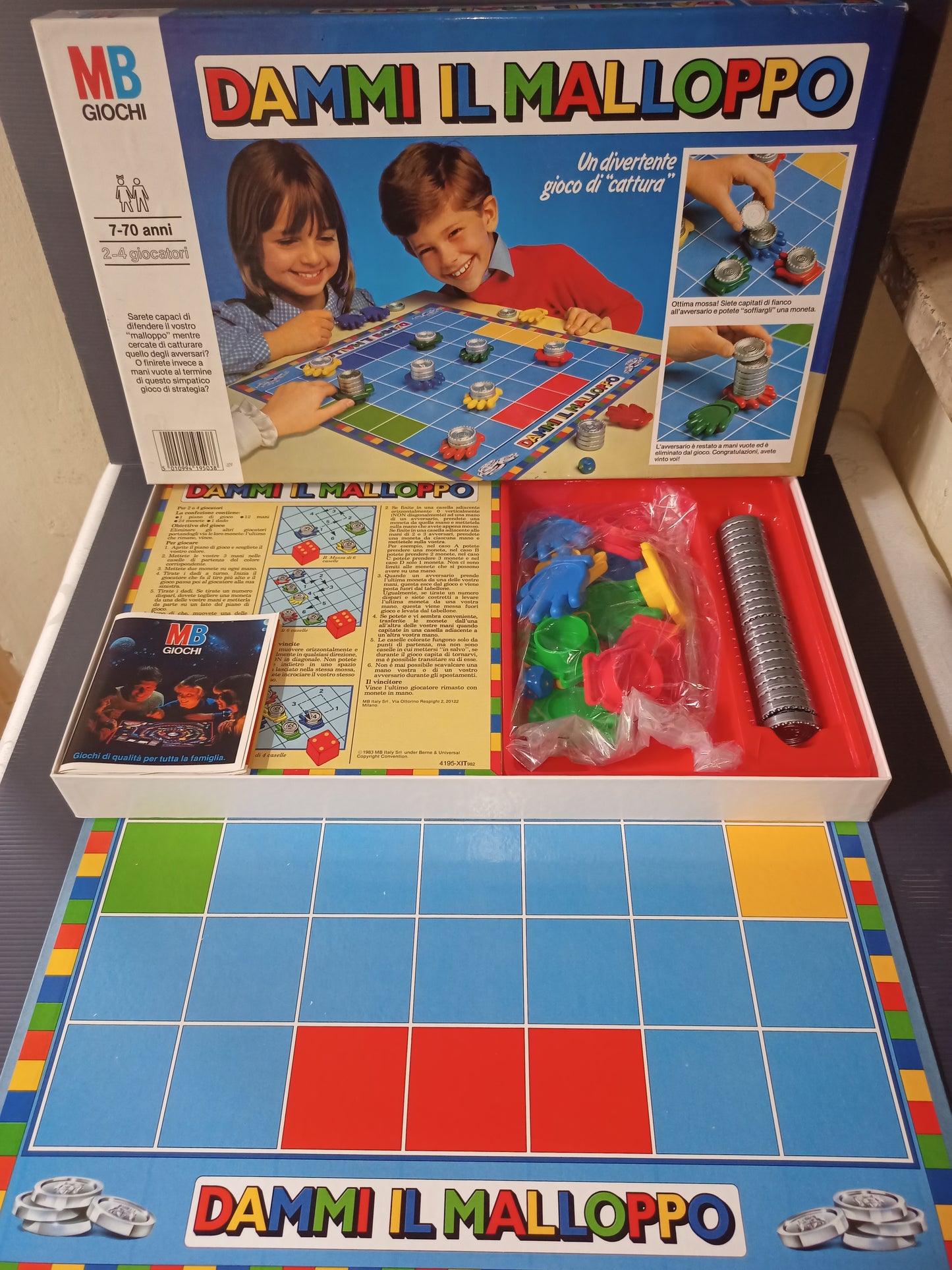 Dammi Il Malloppo board game by MB, original from the 80s