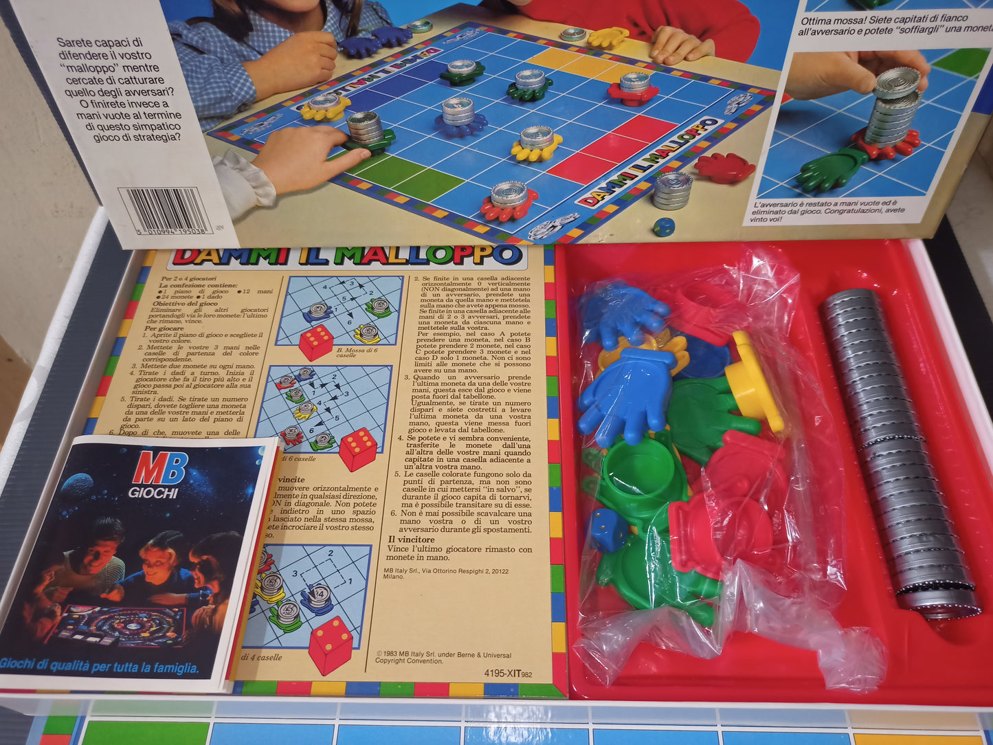Dammi Il Malloppo board game by MB, original from the 80s