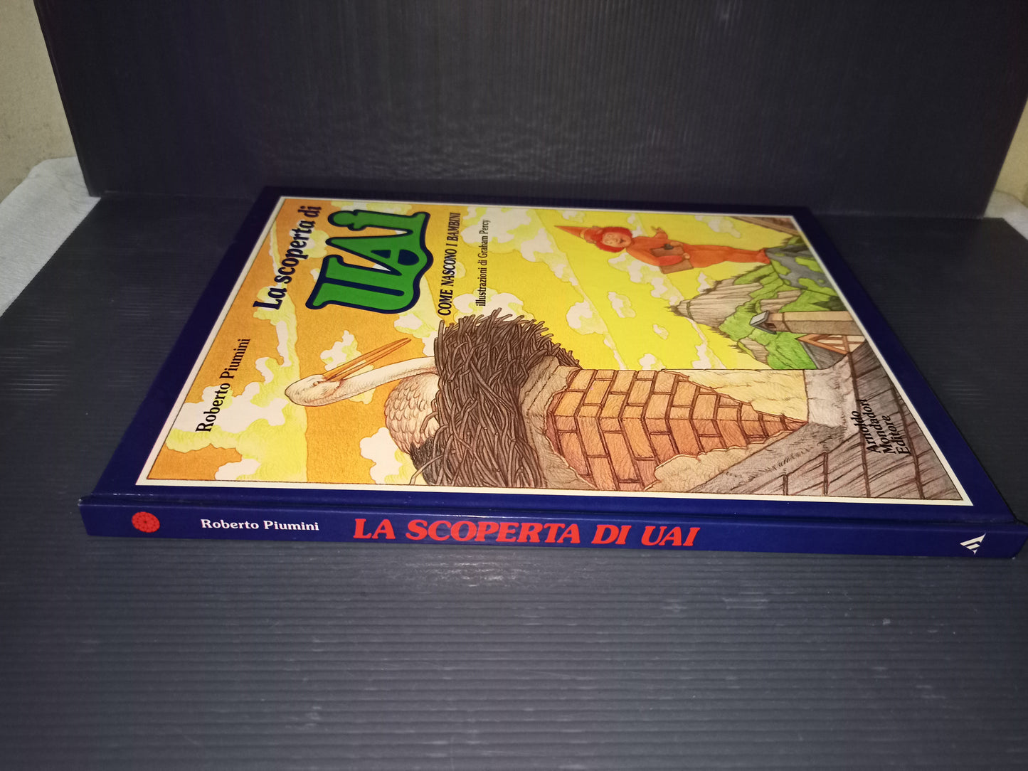 Book How Children Are Born The Discovery of Uai, original from the 80s