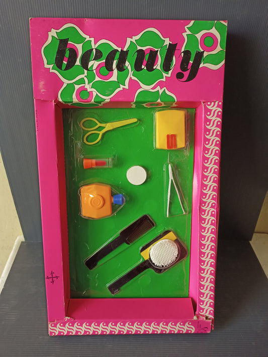 Beauty dolls game for girls, beauty accessories, original from the 70s