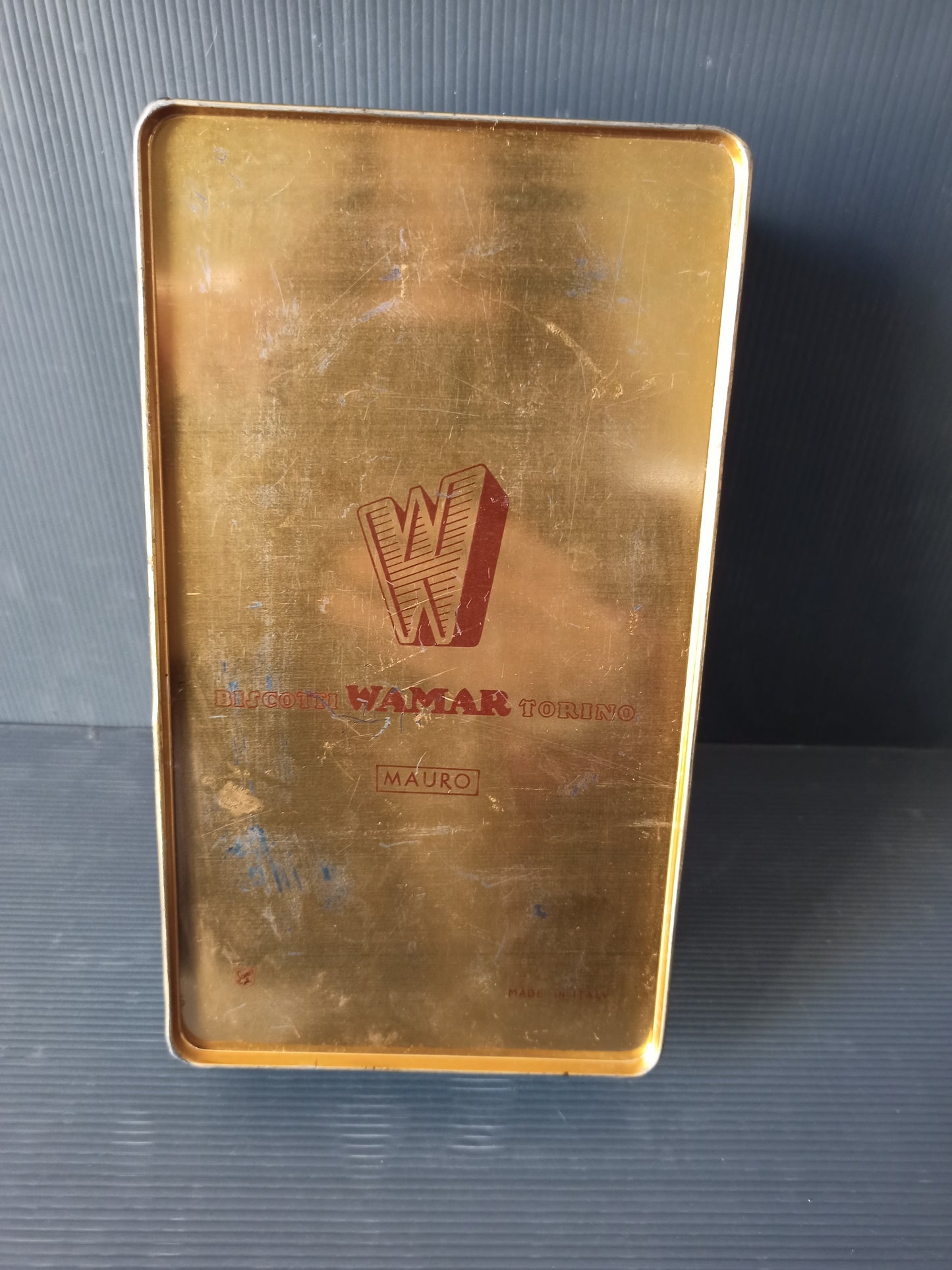 Vintage Wamar Torino biscuit tin box