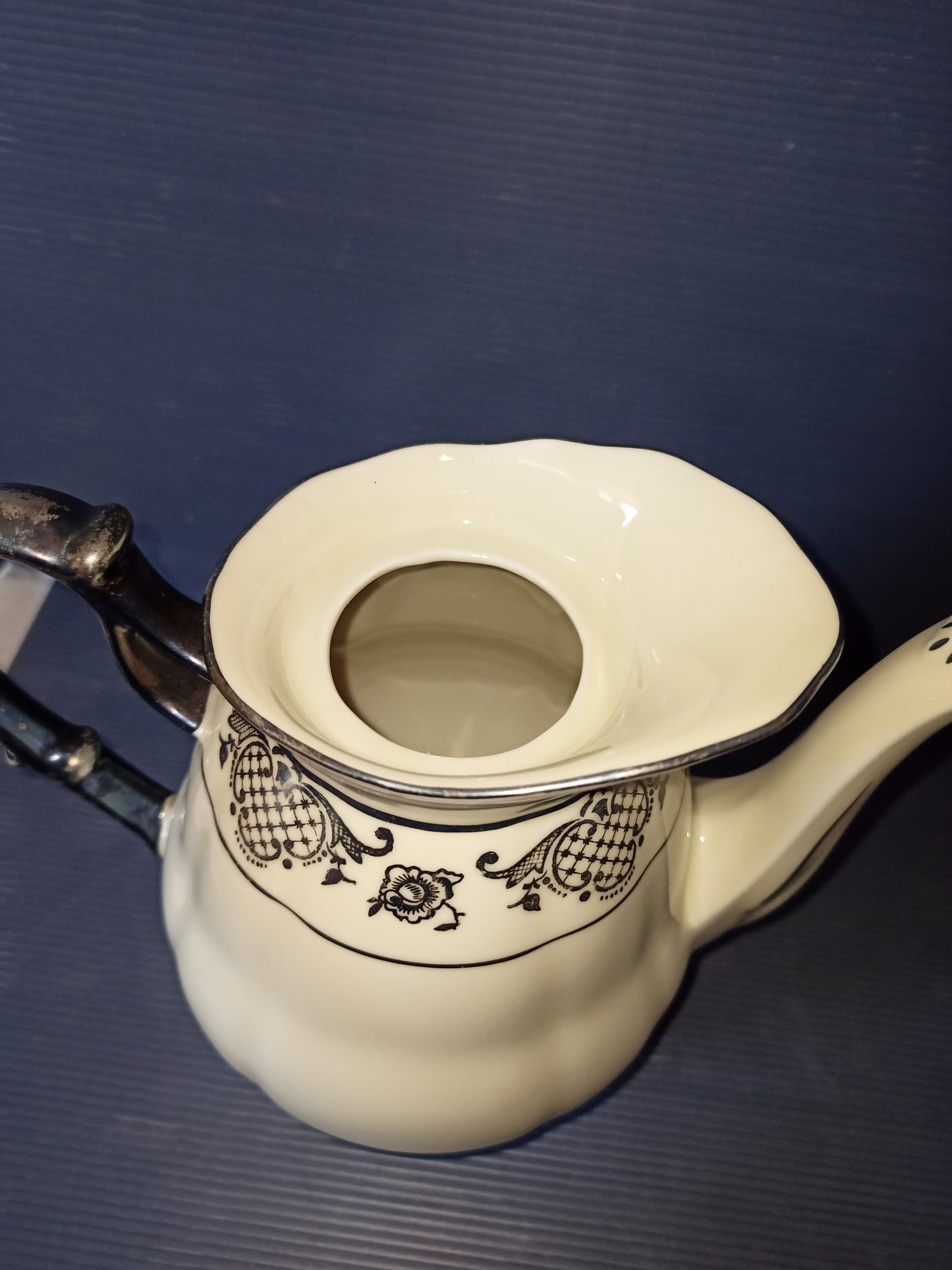 Antique Bavaria Schwarzenhammer teapot