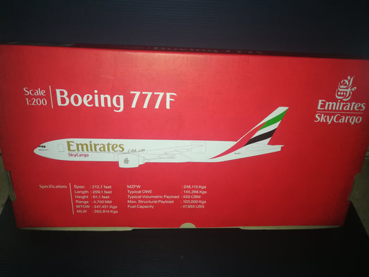 Modellino Boeing 777F Emirates SkyCargo scala 1:200