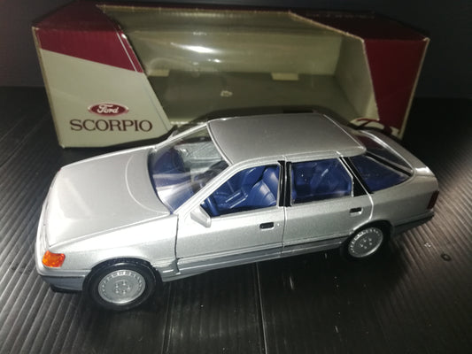 Modellino Ford Scorpio

Prodotto da Schabak Modell art.No 1500