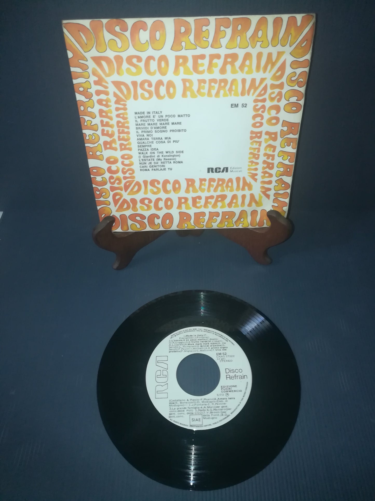 Disco Refrain n.52 33 Giri

Disco Dimostrativo Fuori Commercio