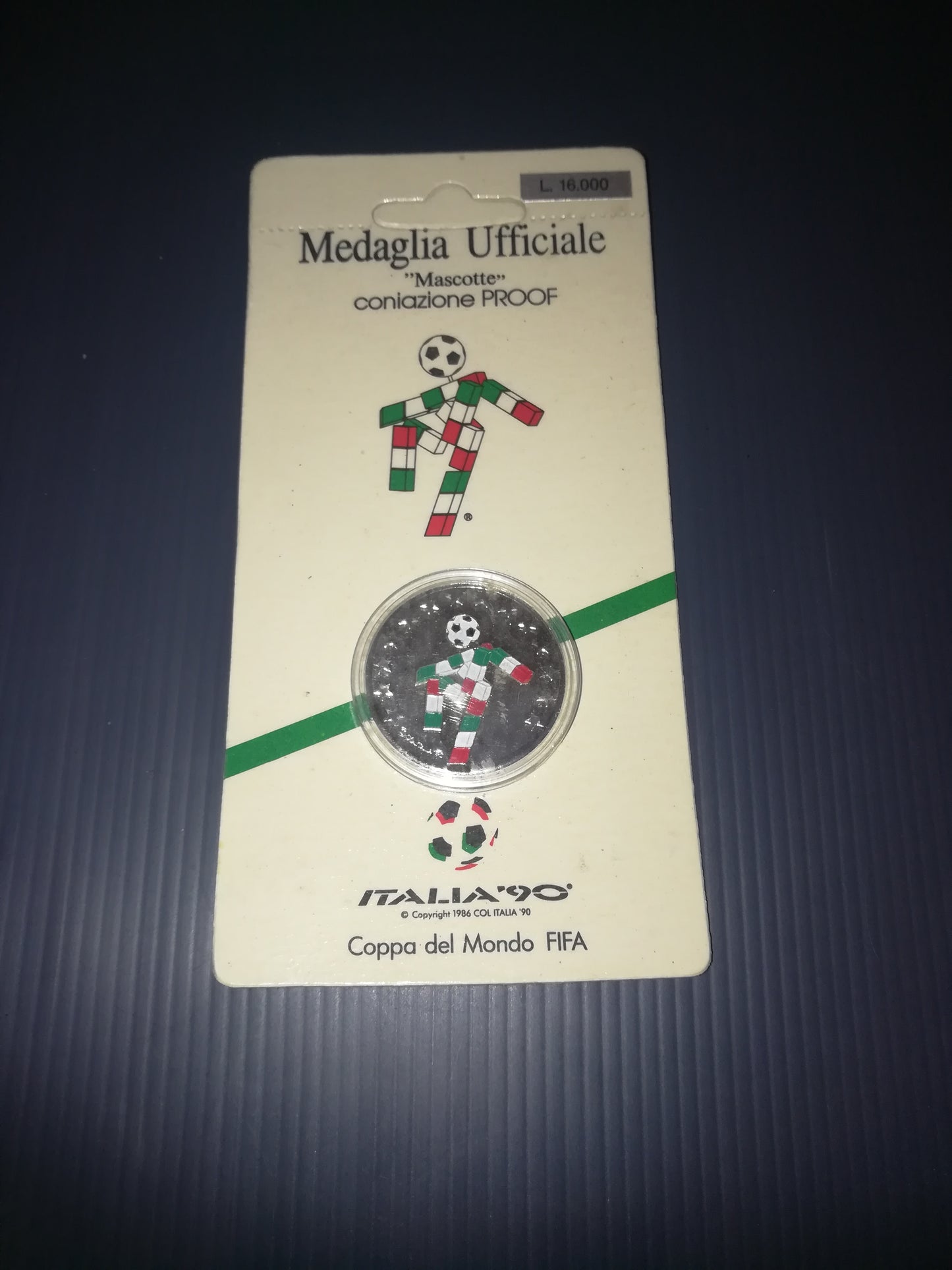 Medaglia Ufficiale Mascotte Italia 90 Coppa del mondo di Calcio FIFA

In nichel fondo specchio