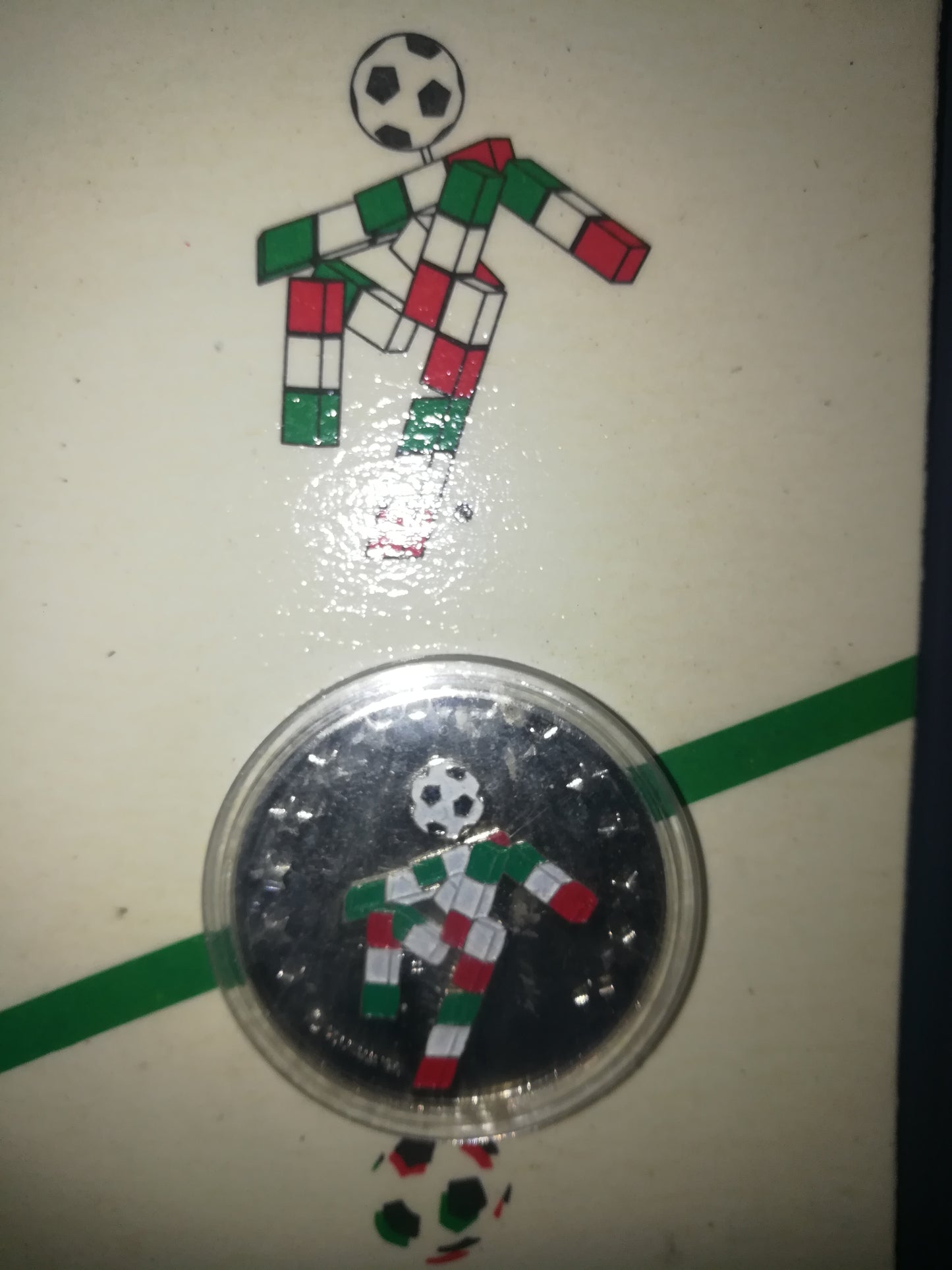 Medaglia Ufficiale Mascotte Italia 90 Coppa del mondo di Calcio FIFA

In nichel fondo specchio