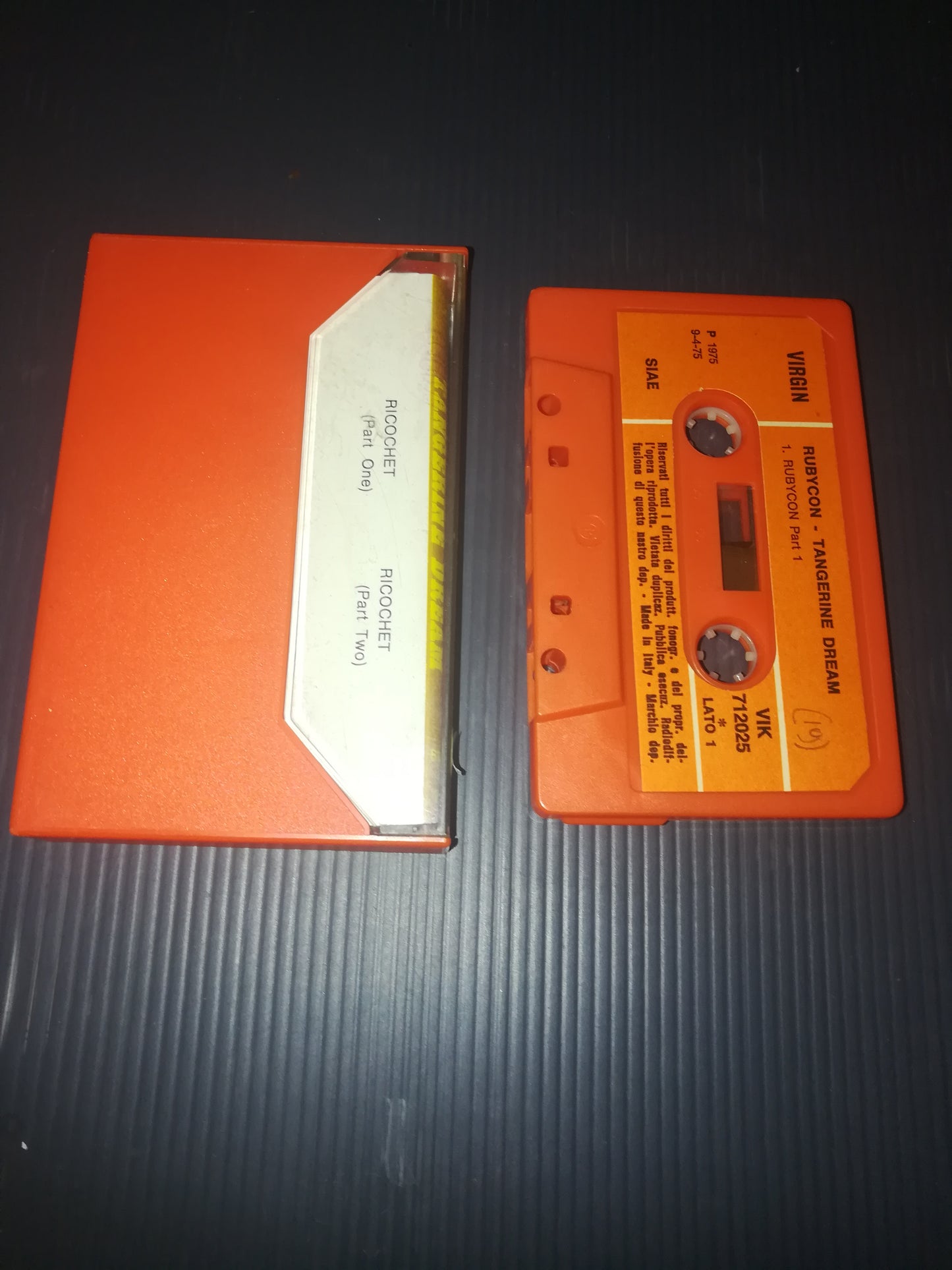 Ricochet" Tangerine Dream Music Cassette

 Published in 1975 by Virgin code VIK 712025