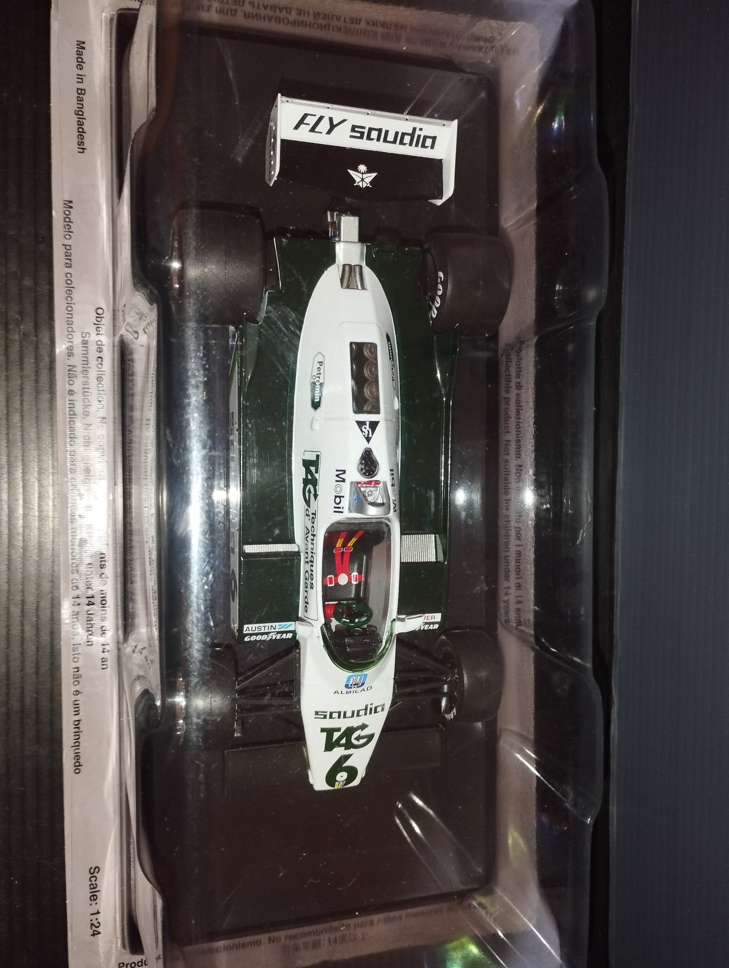 Williams FW08 Keke Rosberg 1982 model

 Scale 1:24

 Made in Bangladesh