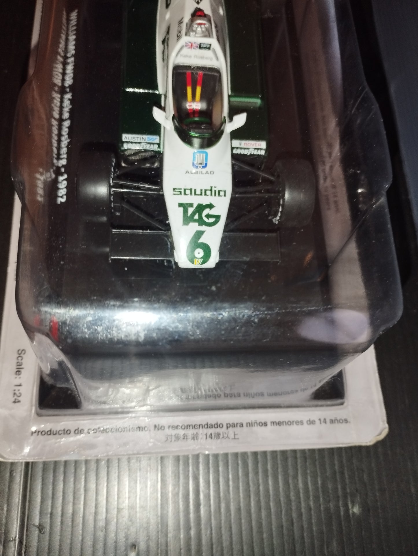 Williams FW08 Keke Rosberg 1982 model

 Scale 1:24

 Made in Bangladesh