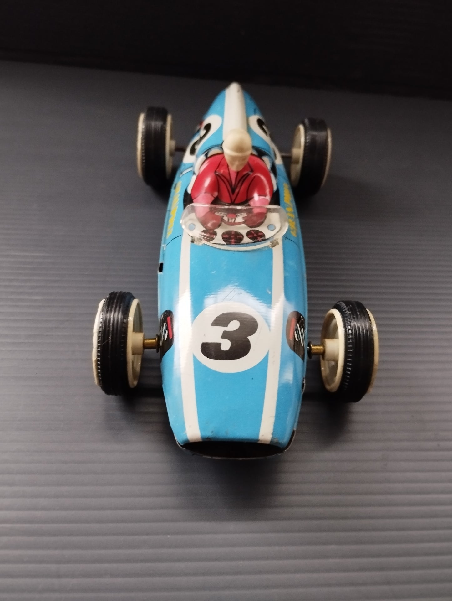 Grand Prix Form 1 model

 Produced by Marchesini